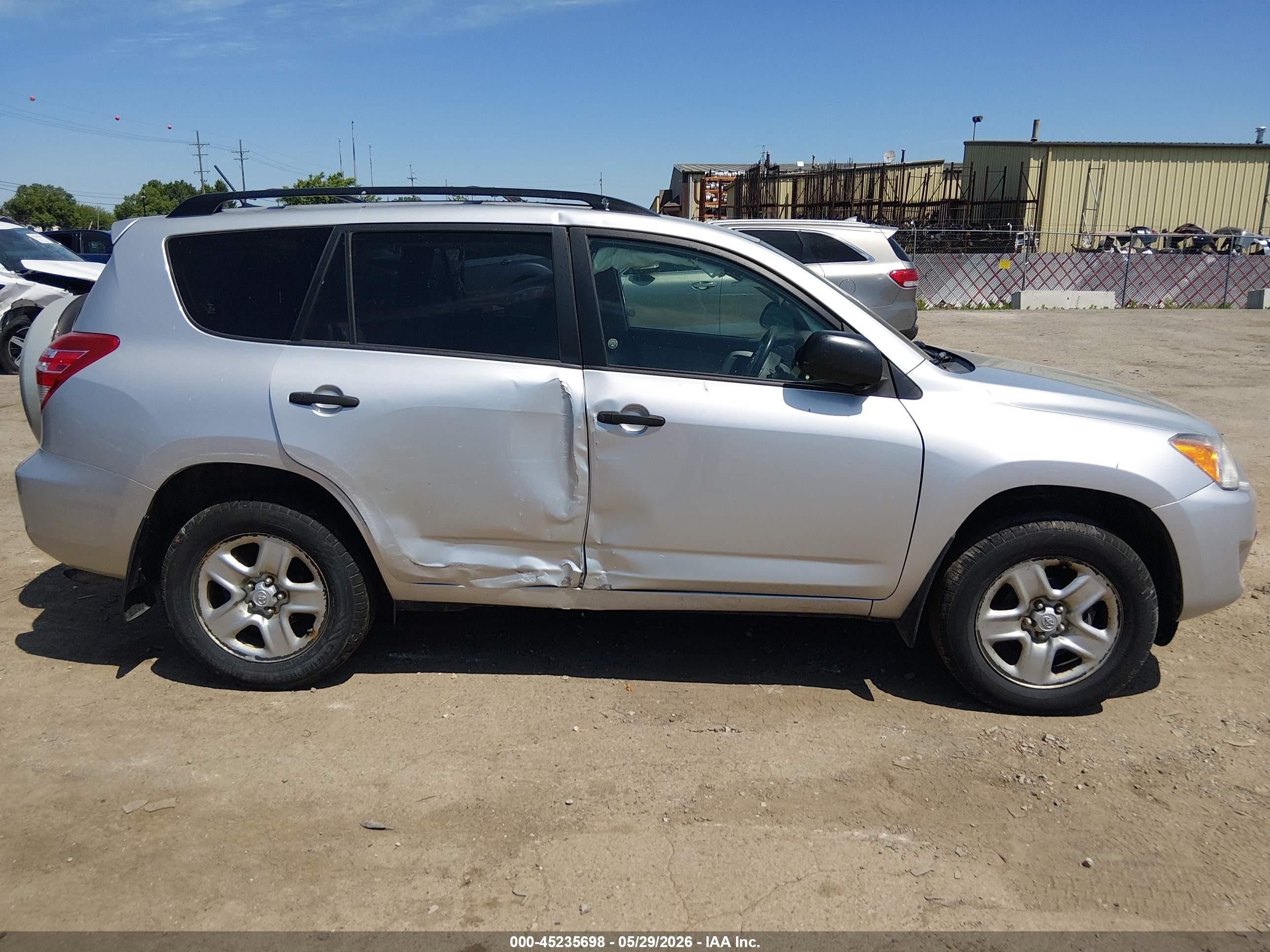 2010 Toyota Rav4 Silver vin: JTMBF4DV4A5021071