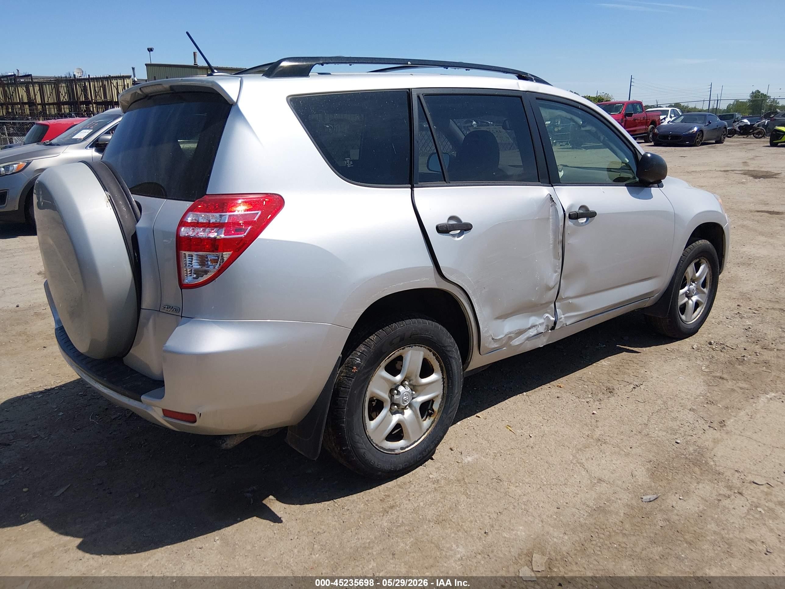 2010 Toyota Rav4 Silver vin: JTMBF4DV4A5021071