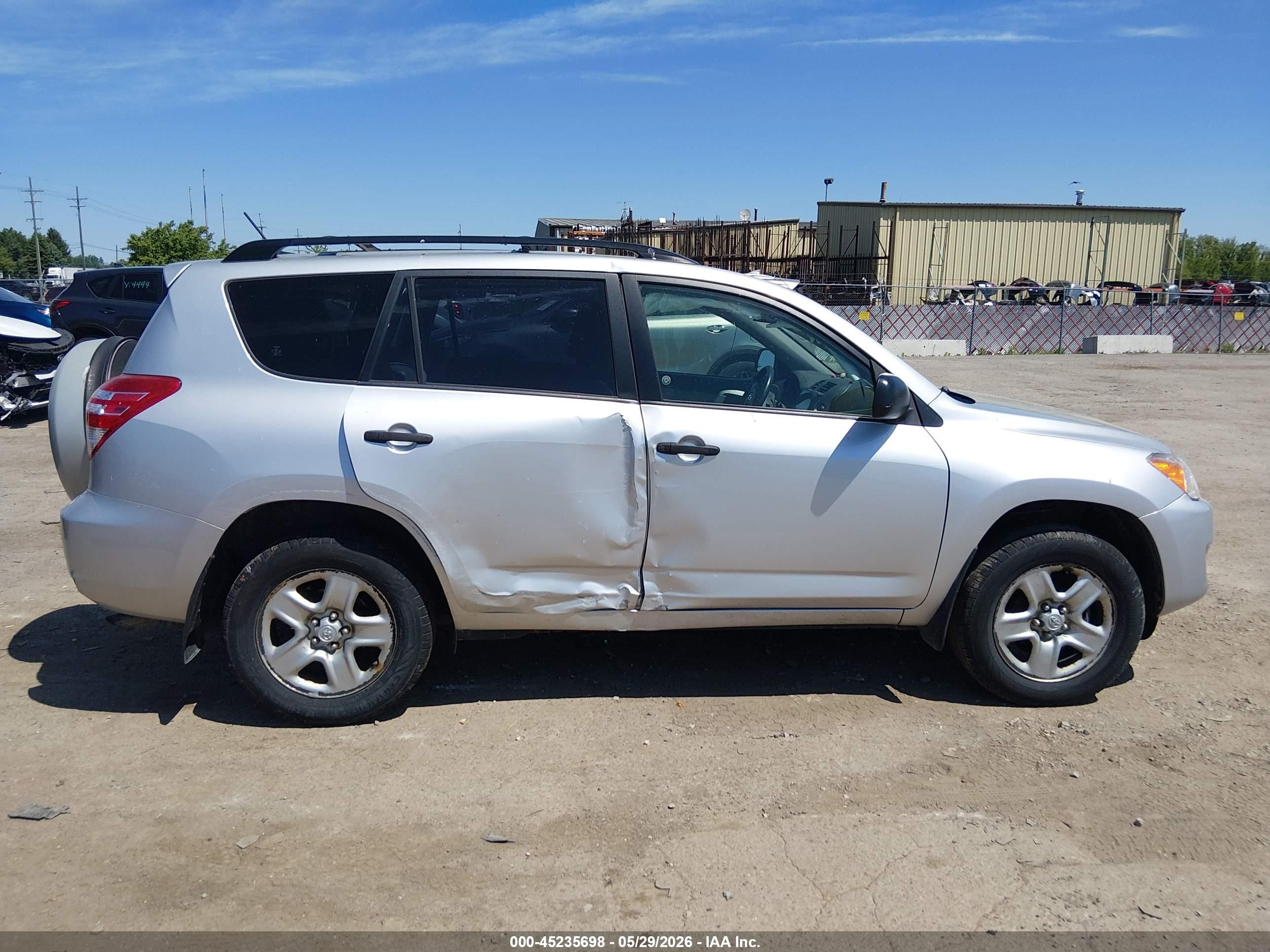2010 Toyota Rav4 Silver vin: JTMBF4DV4A5021071
