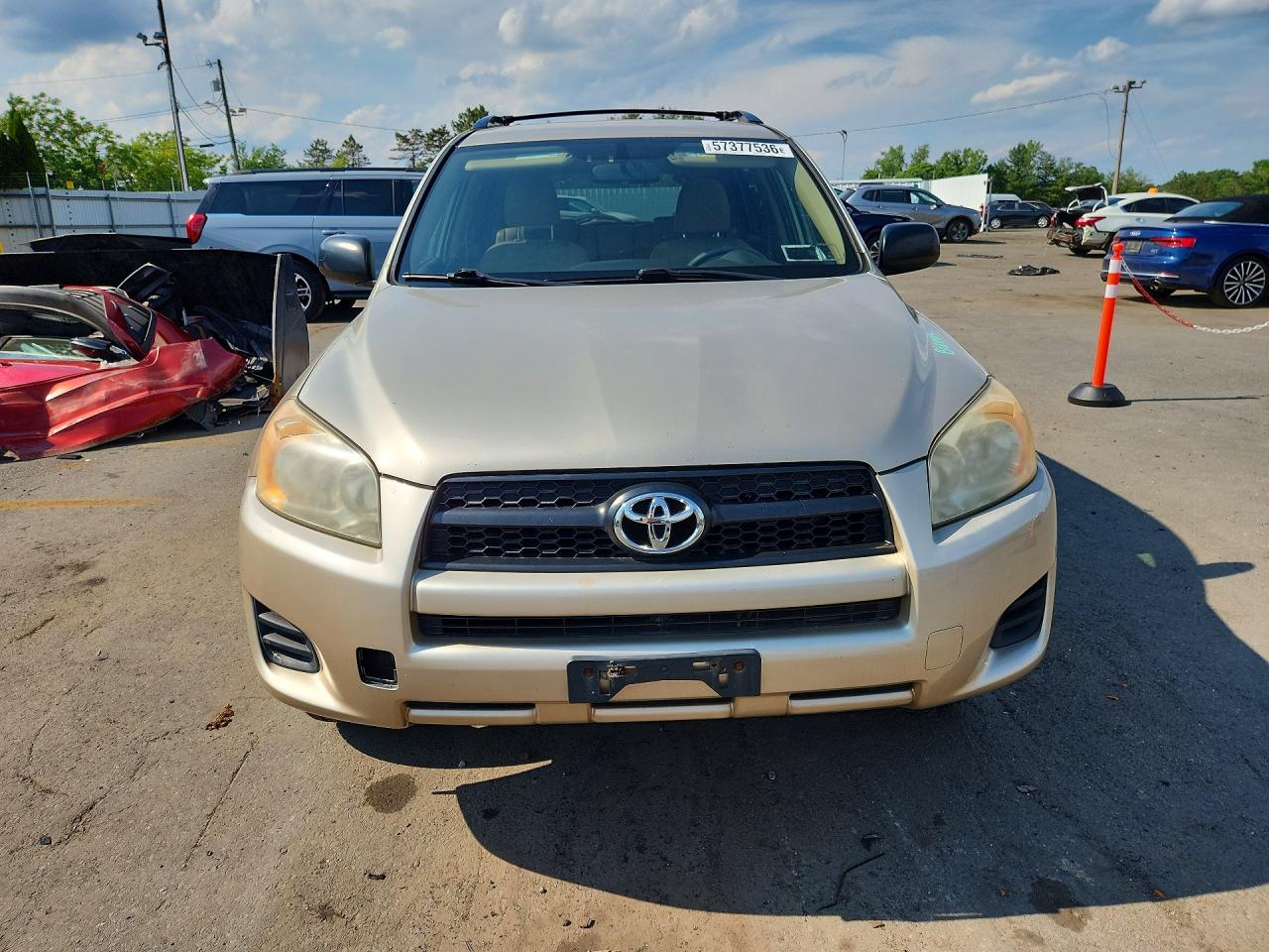 2010 Toyota Rav4 Base Gold vin: JTMBF4DV4A5021202