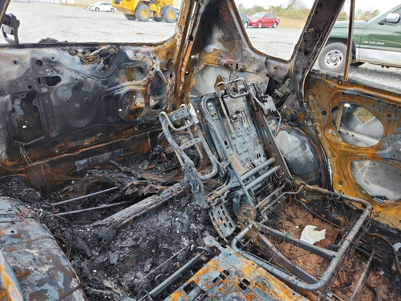 2010 Toyota Rav4 Base Burn vin: JTMBF4DV4AD027278