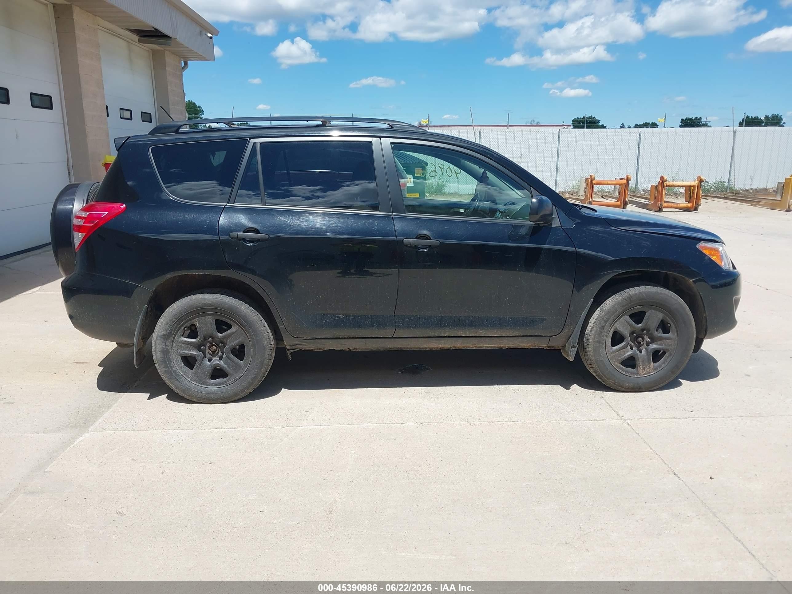 2010 Toyota Rav4   Black vin: JTMBF4DV4AD035140