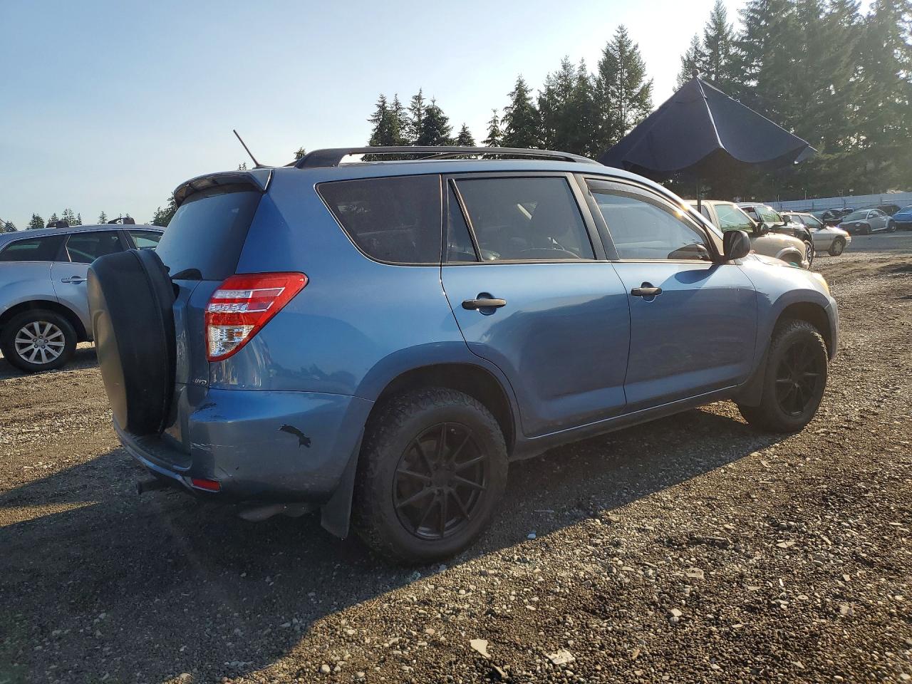 2011 Toyota Rav4 Base Blue vin: JTMBF4DV4B5037885