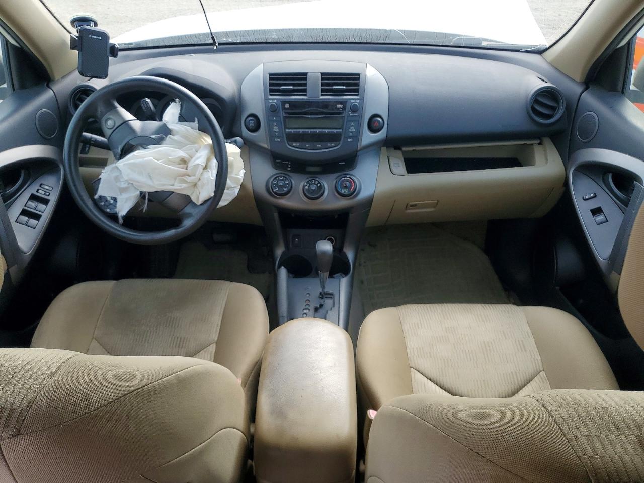 2010 Toyota Rav4 Base White vin: JTMBF4DV5A5021726