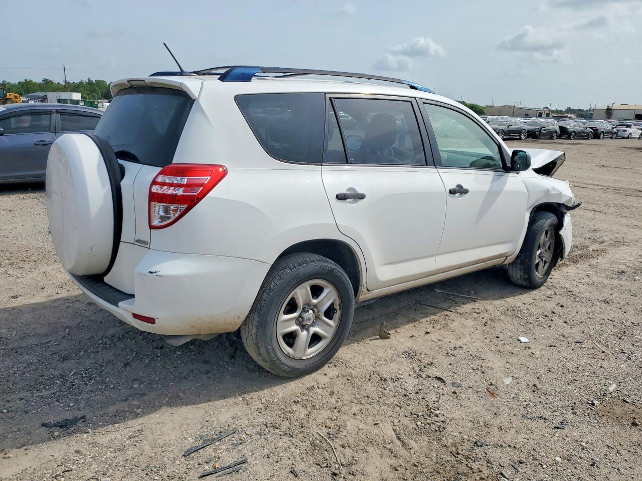 2010 Toyota Rav4 Base White vin: JTMBF4DV5A5021726