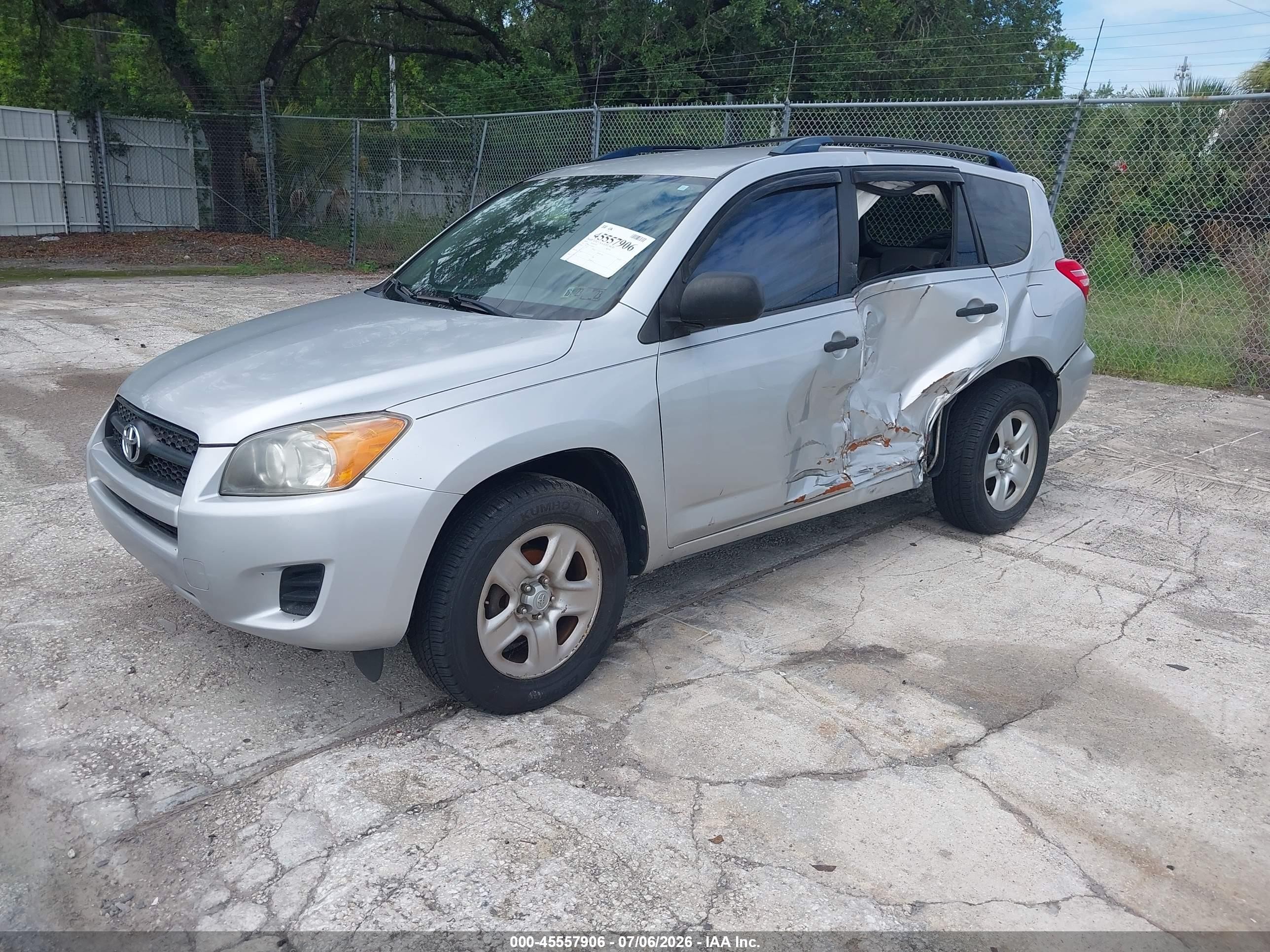 2010 Toyota Rav4   Silver vin: JTMBF4DV5A5024223