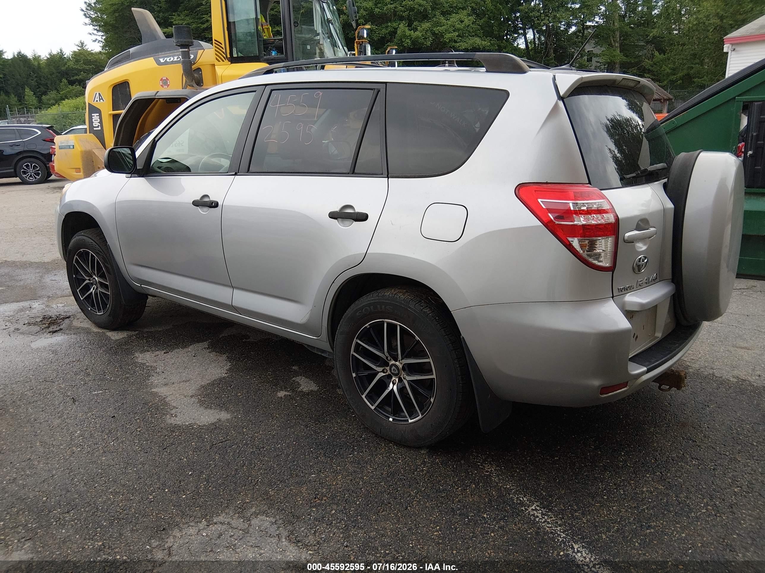 2010 Toyota Rav4   Silver vin: JTMBF4DV5AD029878