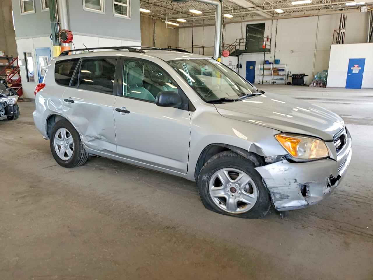 2010 Toyota Rav4 Base Silver vin: JTMBF4DV5AD036670