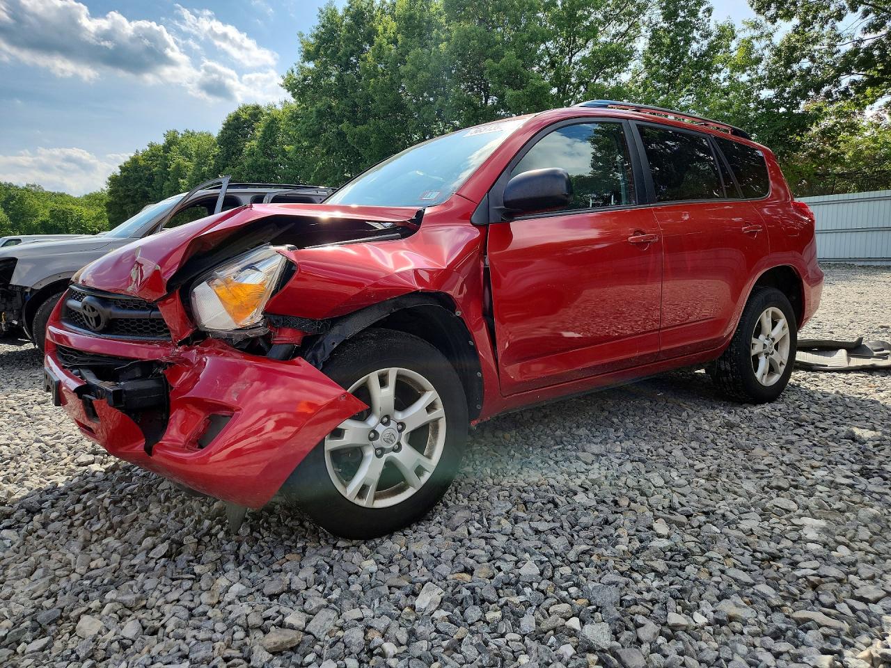 2011 Toyota Rav4 Base Red vin: JTMBF4DV5B5041184