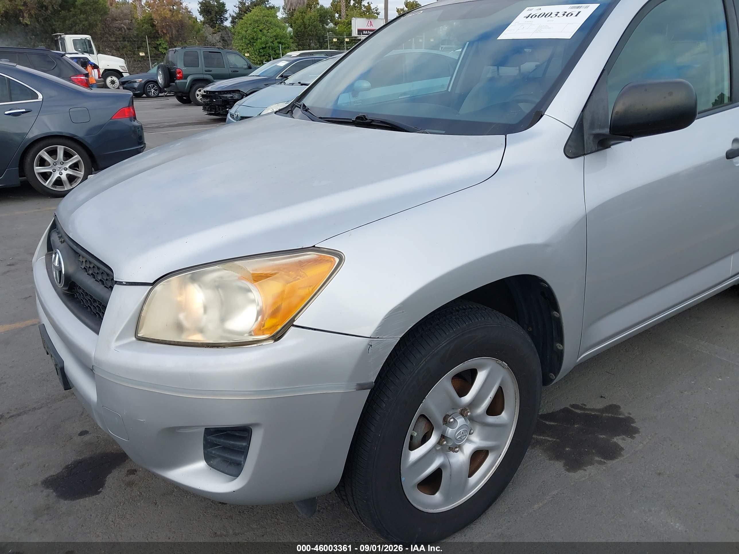 2010 Toyota Rav4   Silver vin: JTMBF4DV6A5018768