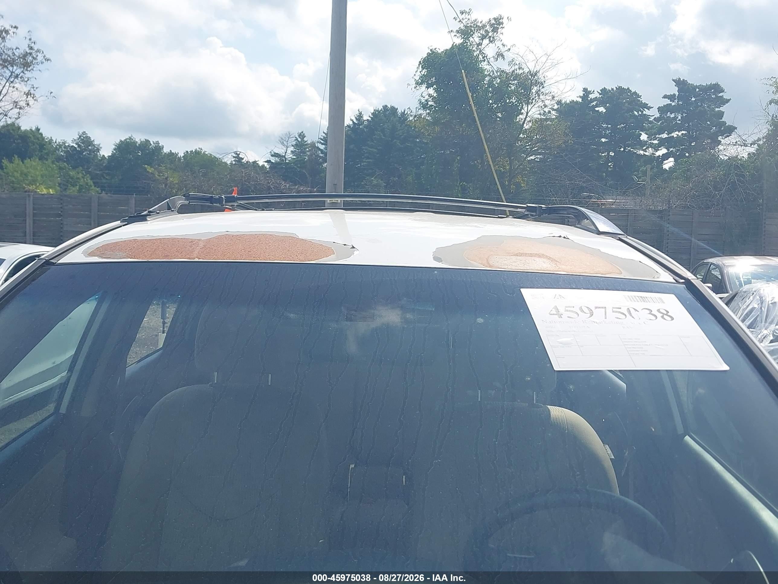 2010 Toyota Rav4   White vin: JTMBF4DV6A5021251
