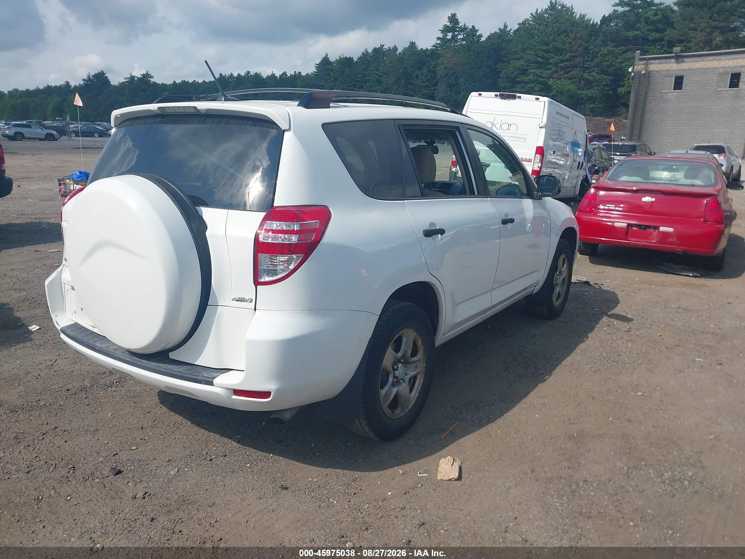 2010 Toyota Rav4   White vin: JTMBF4DV6A5021251