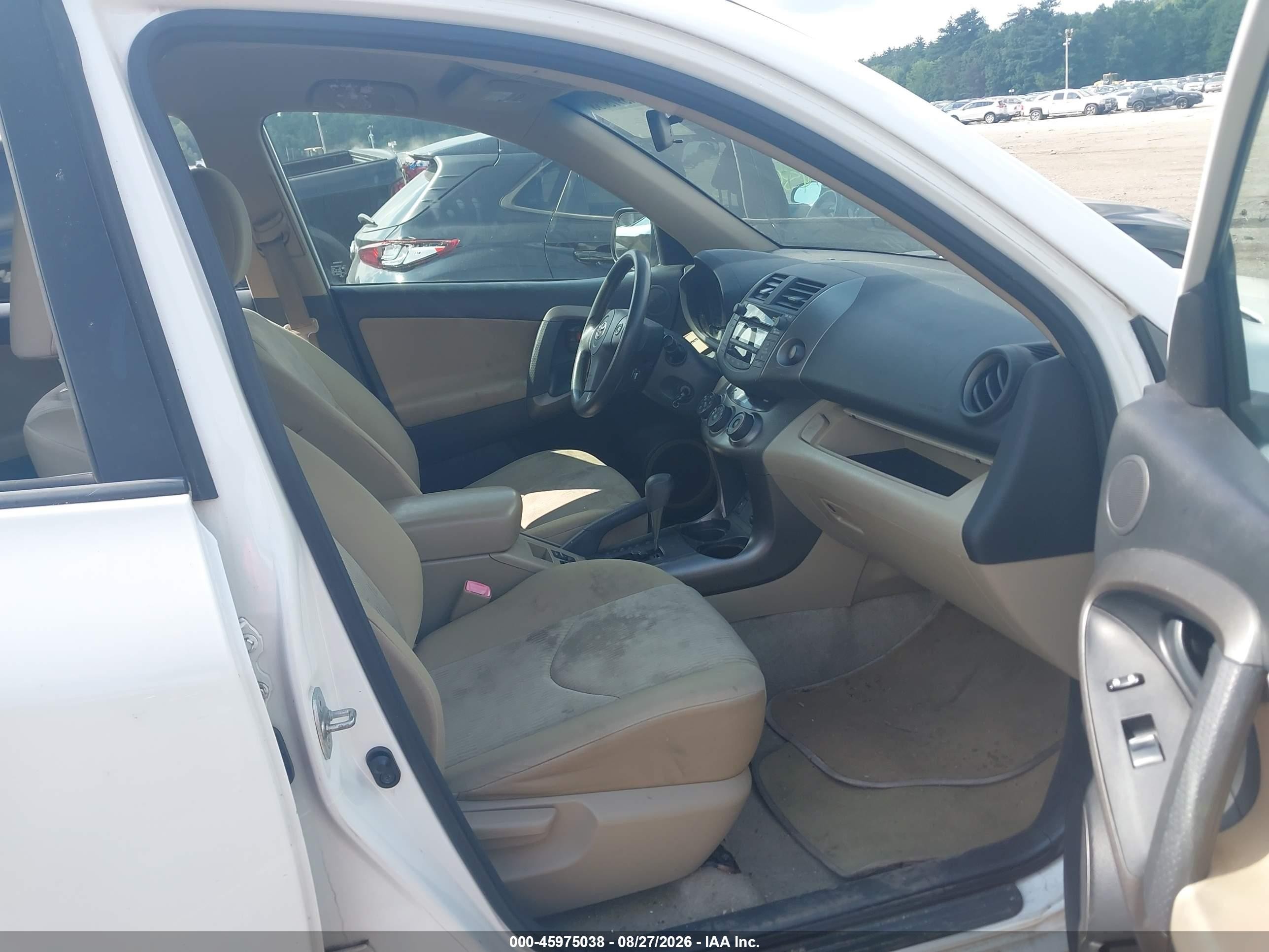 2010 Toyota Rav4   White vin: JTMBF4DV6A5021251
