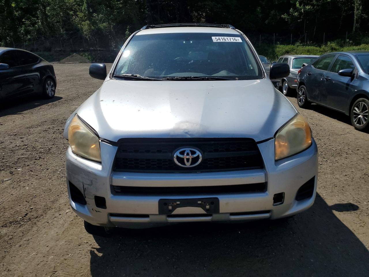 2010 Toyota Rav4 Base Silver vin: JTMBF4DV6AD024513