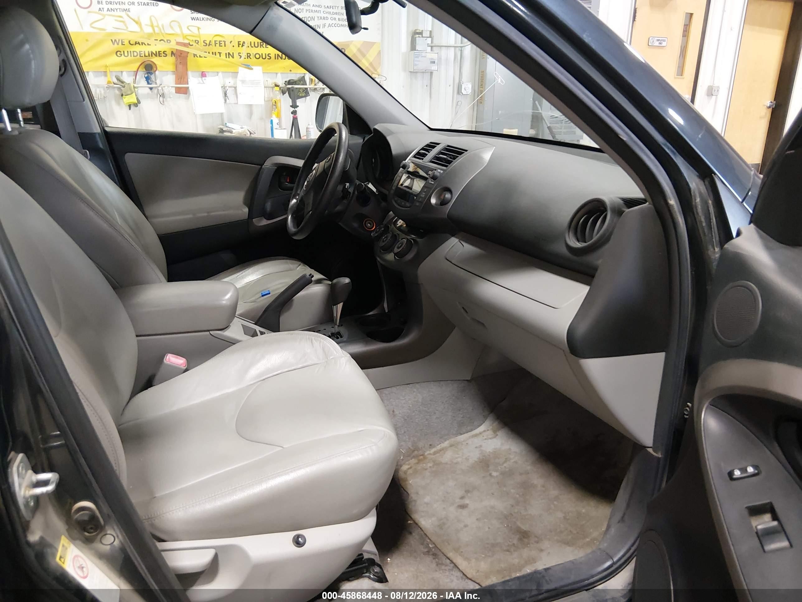 2010 Toyota Rav4   Blue vin: JTMBF4DV6AD029324