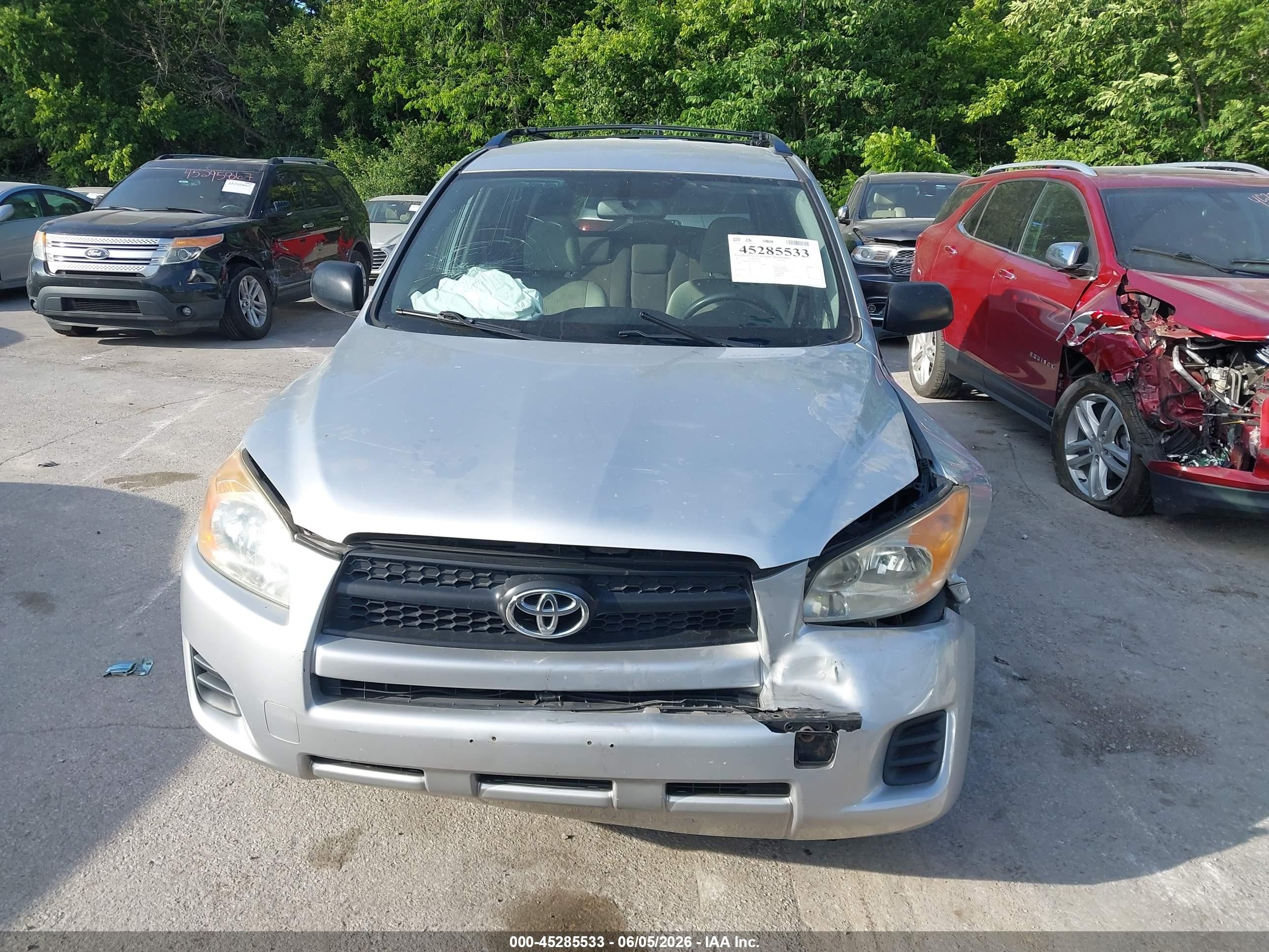 2010 Toyota Rav4   Silver vin: JTMBF4DV6AD031588