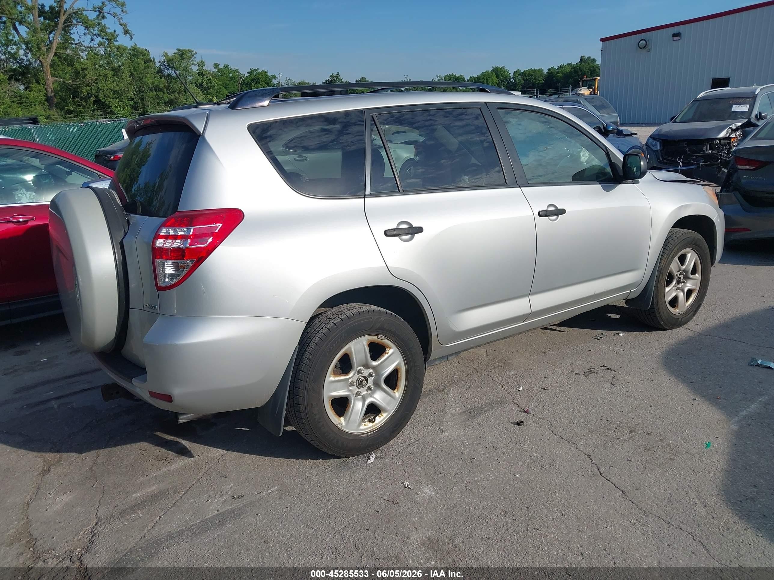 2010 Toyota Rav4   Silver vin: JTMBF4DV6AD031588