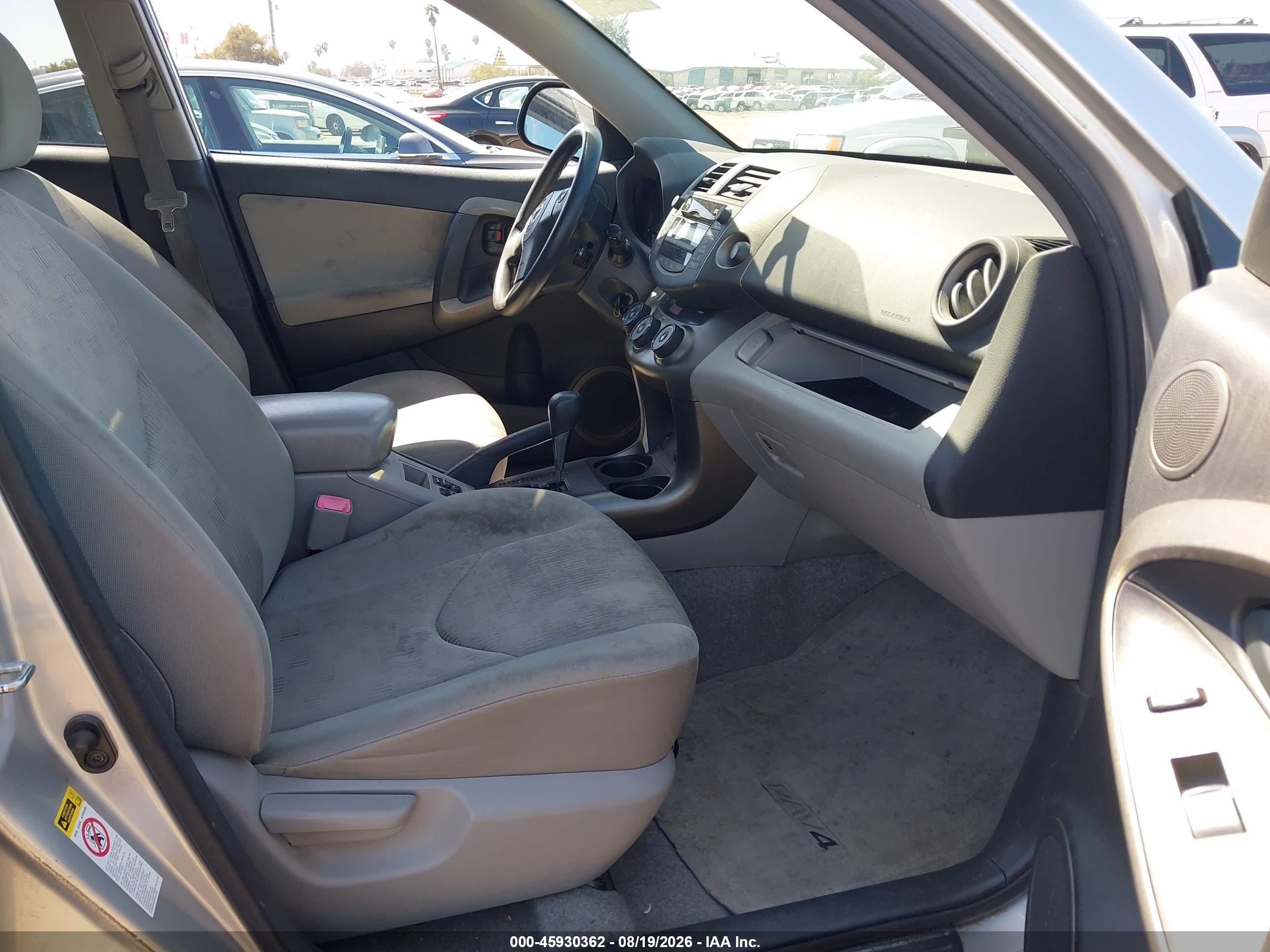 2010 Toyota Rav4   Silver vin: JTMBF4DV6AD032255
