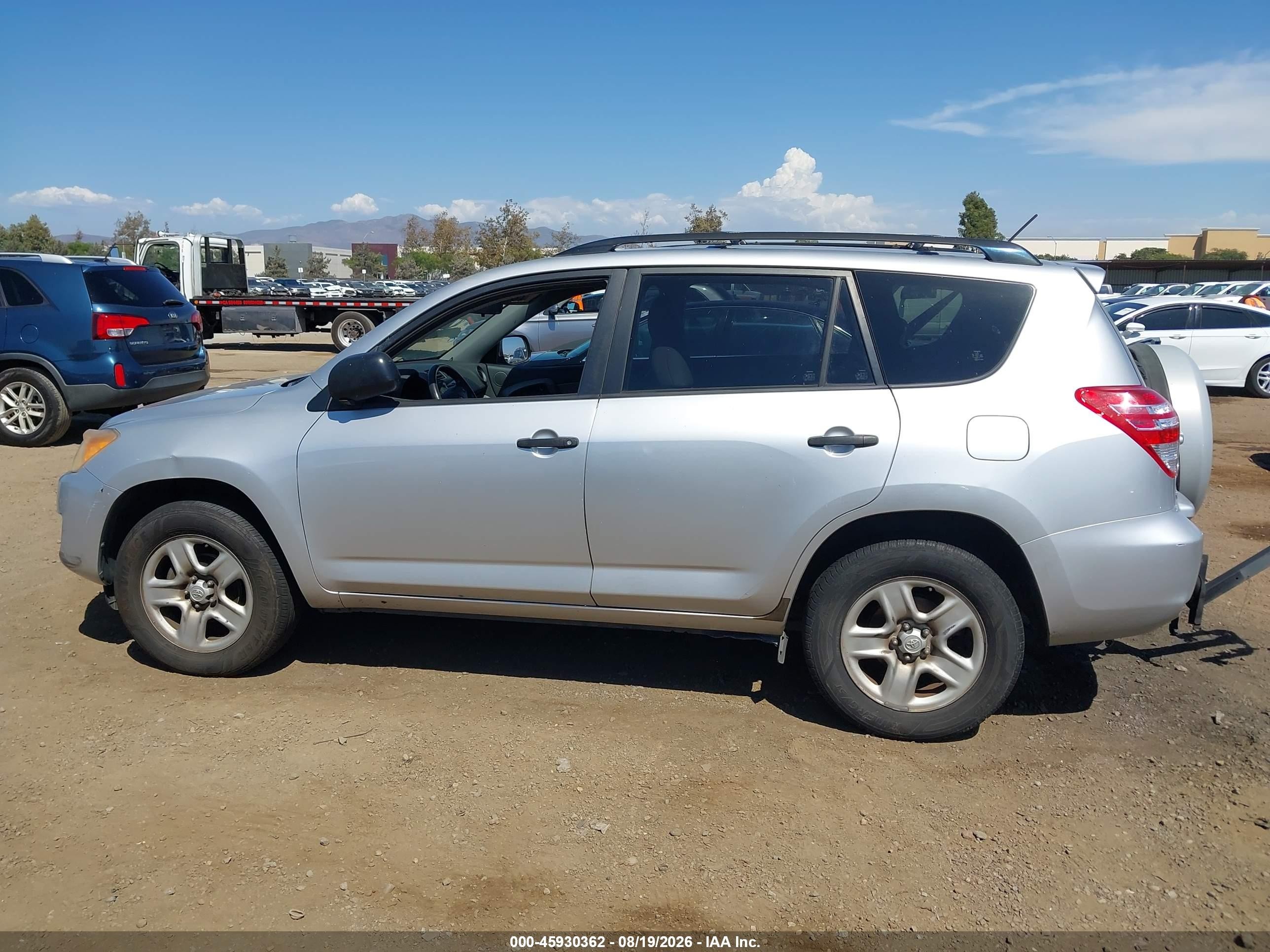 2010 Toyota Rav4   Silver vin: JTMBF4DV6AD032255