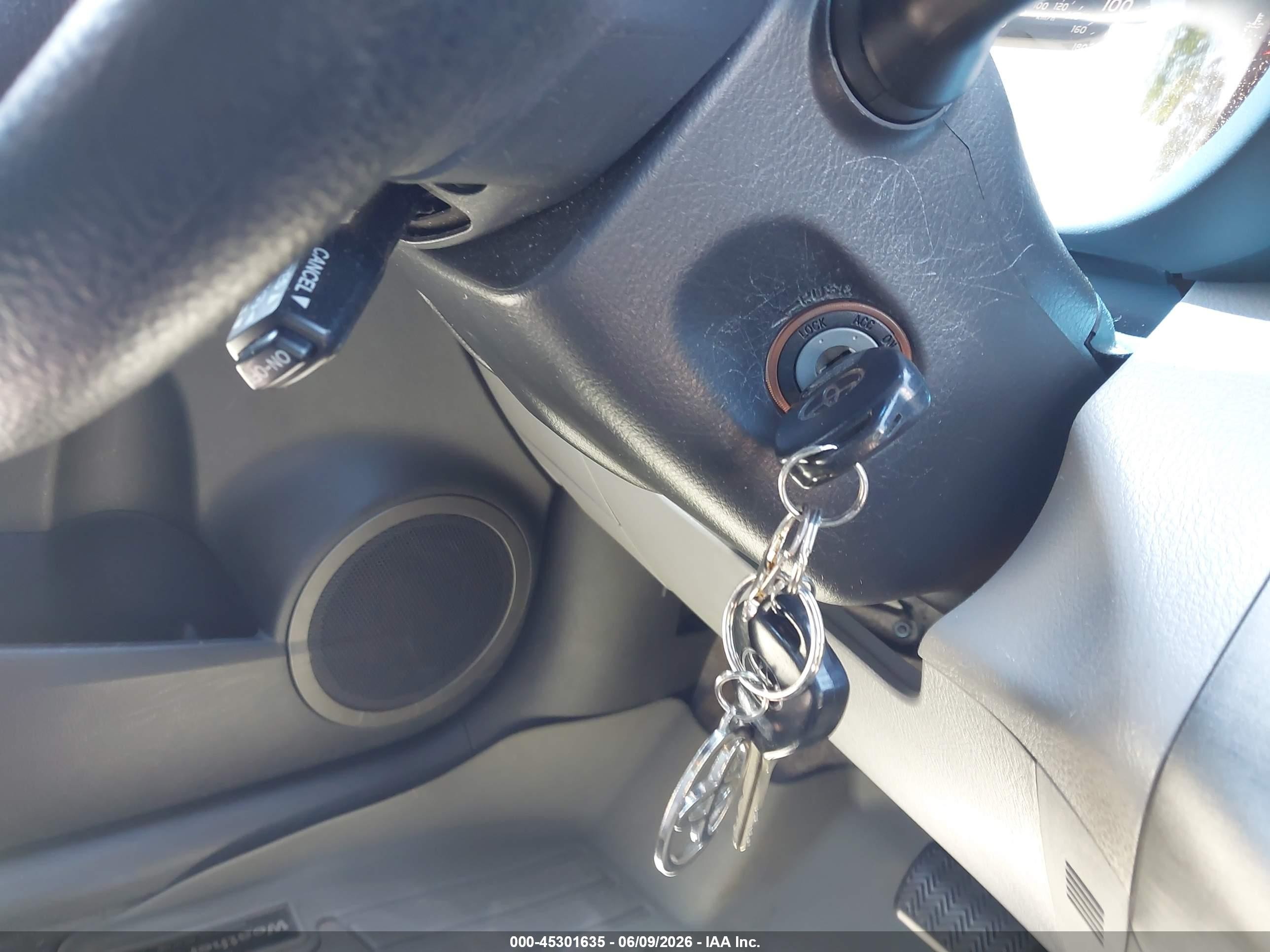 2010 Toyota Rav4 Silver vin: JTMBF4DV6AD036113