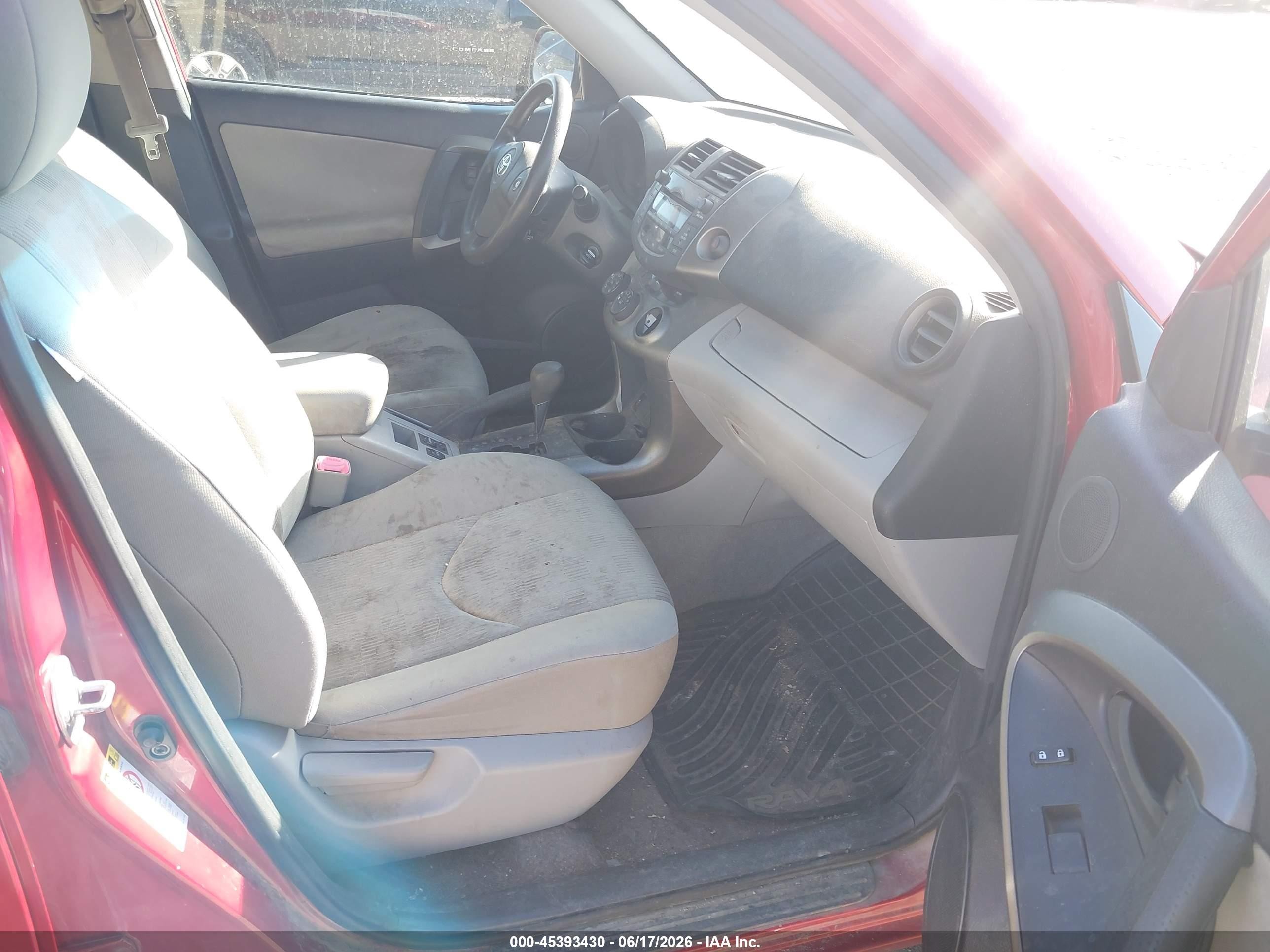 2010 Toyota Rav4   Red vin: JTMBF4DV7A5021856
