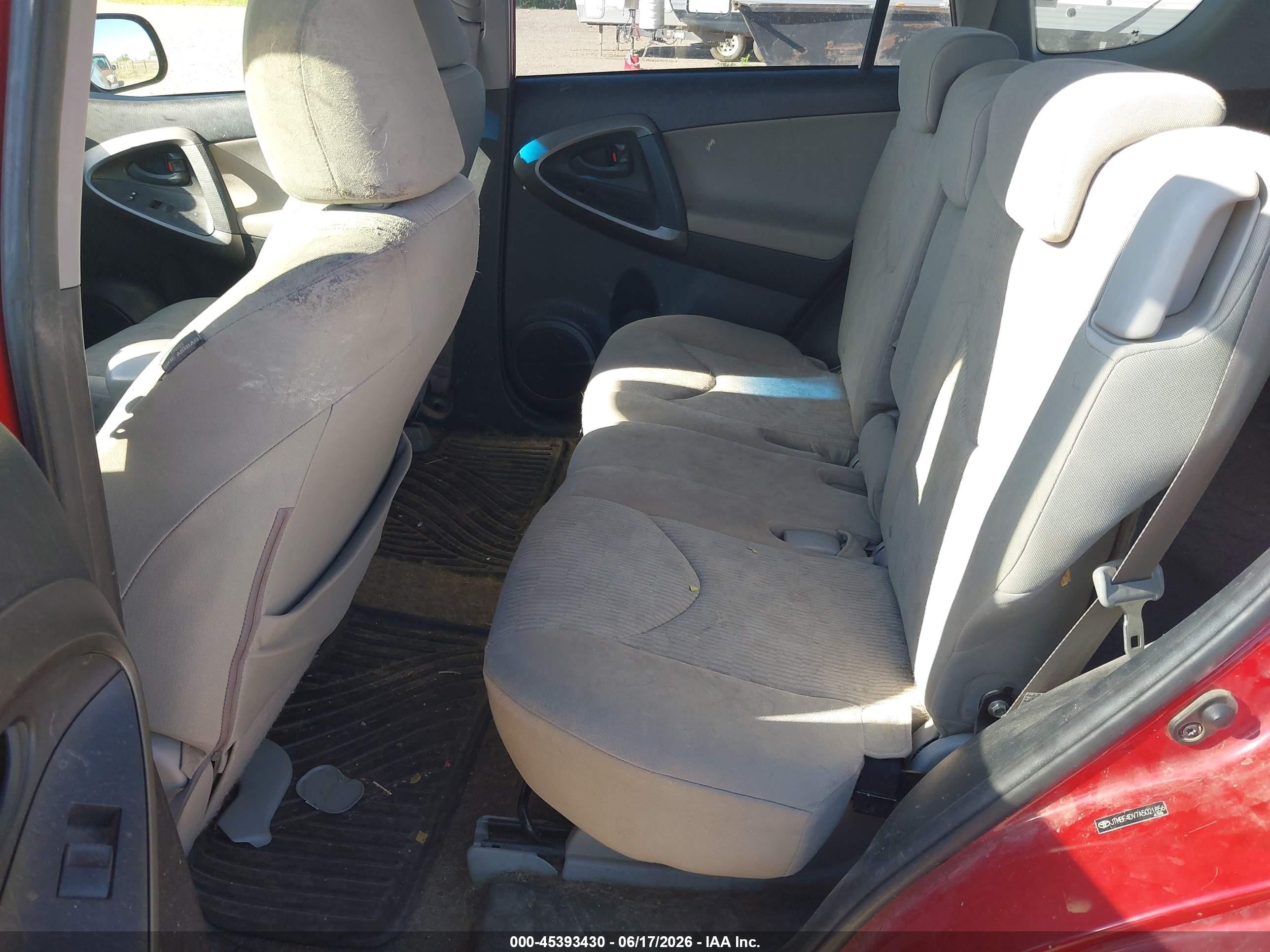 2010 Toyota Rav4   Red vin: JTMBF4DV7A5021856
