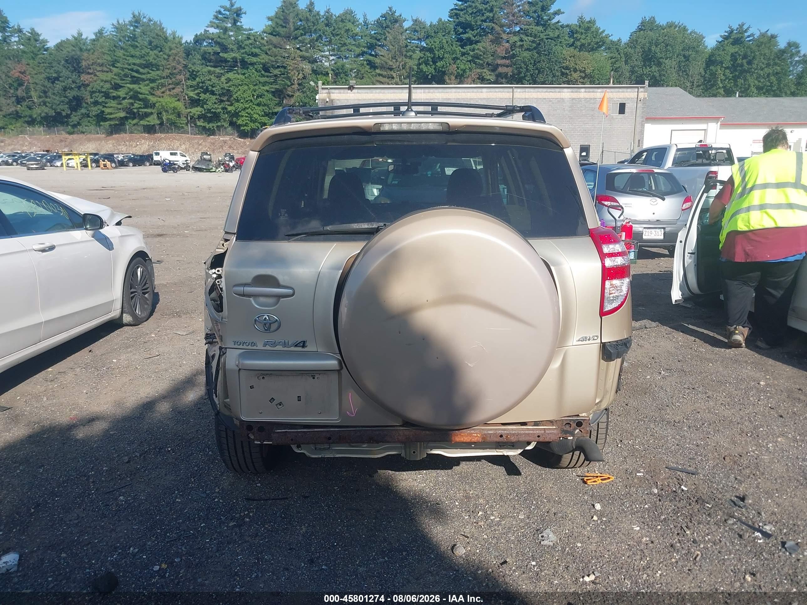 2010 Toyota Rav4   Gold vin: JTMBF4DV7AD035343