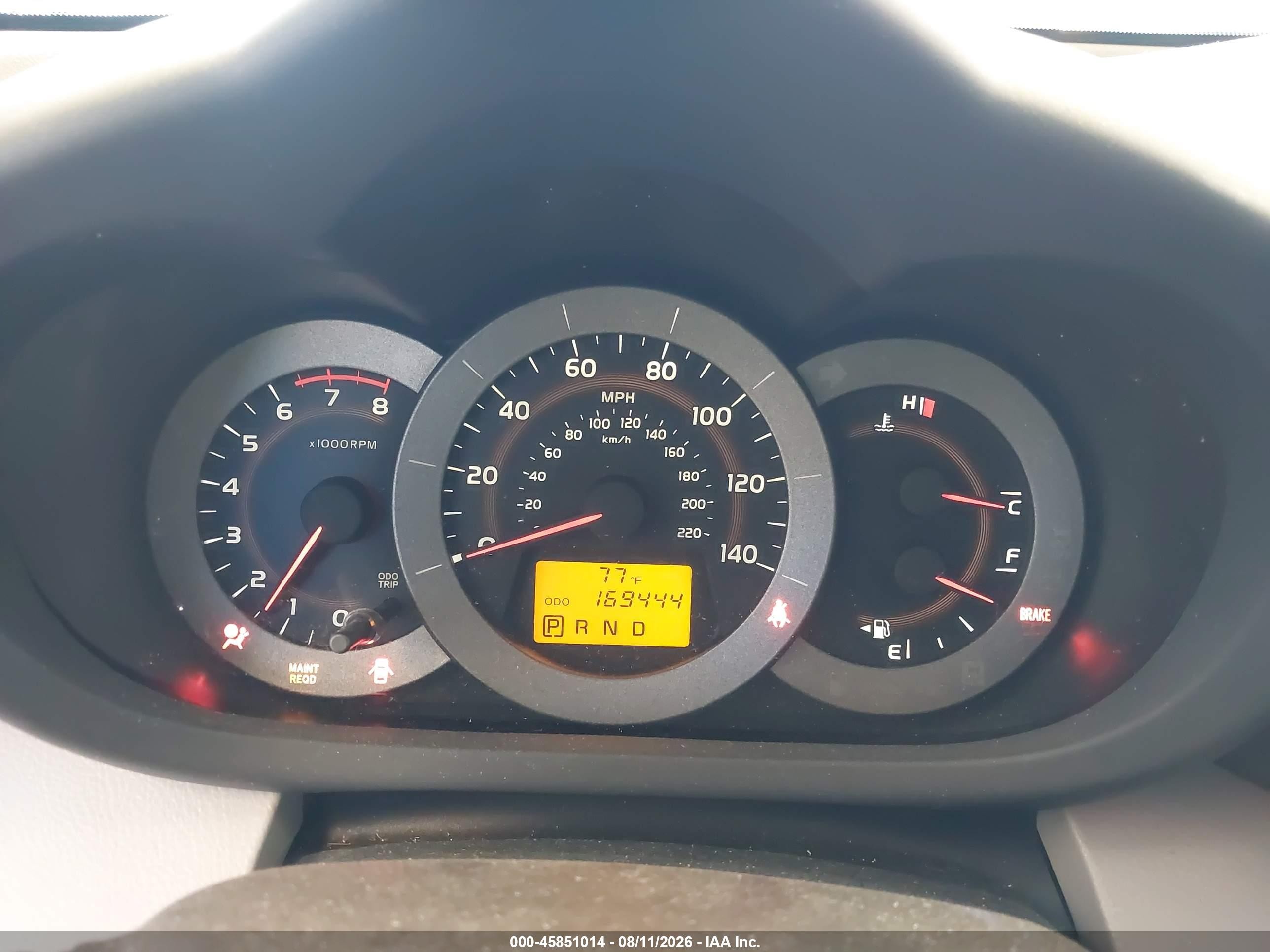 2011 Toyota Rav4   Silver vin: JTMBF4DV7B5039811