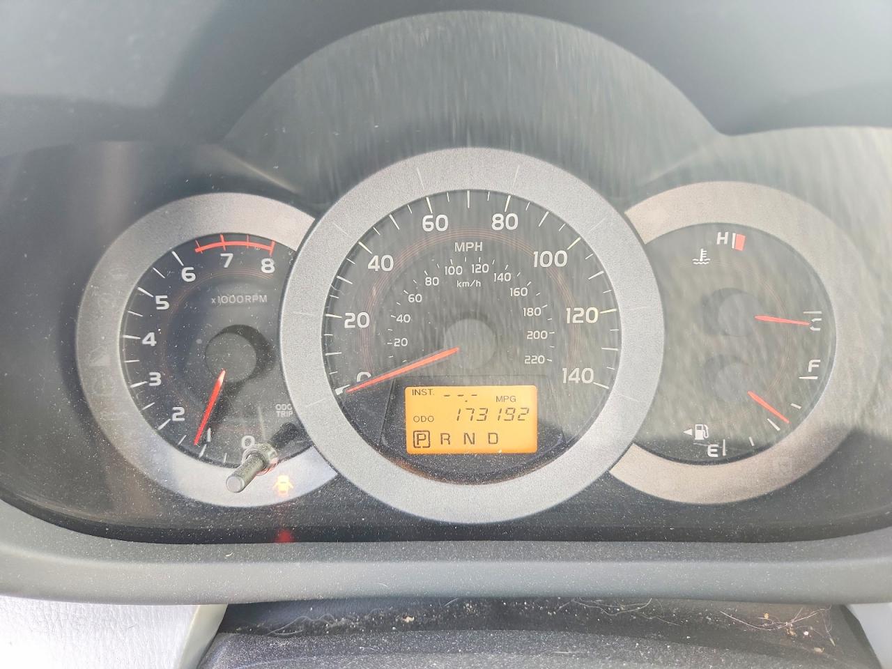 2011 Toyota Rav4 Base Silver vin: JTMBF4DV7B5046175