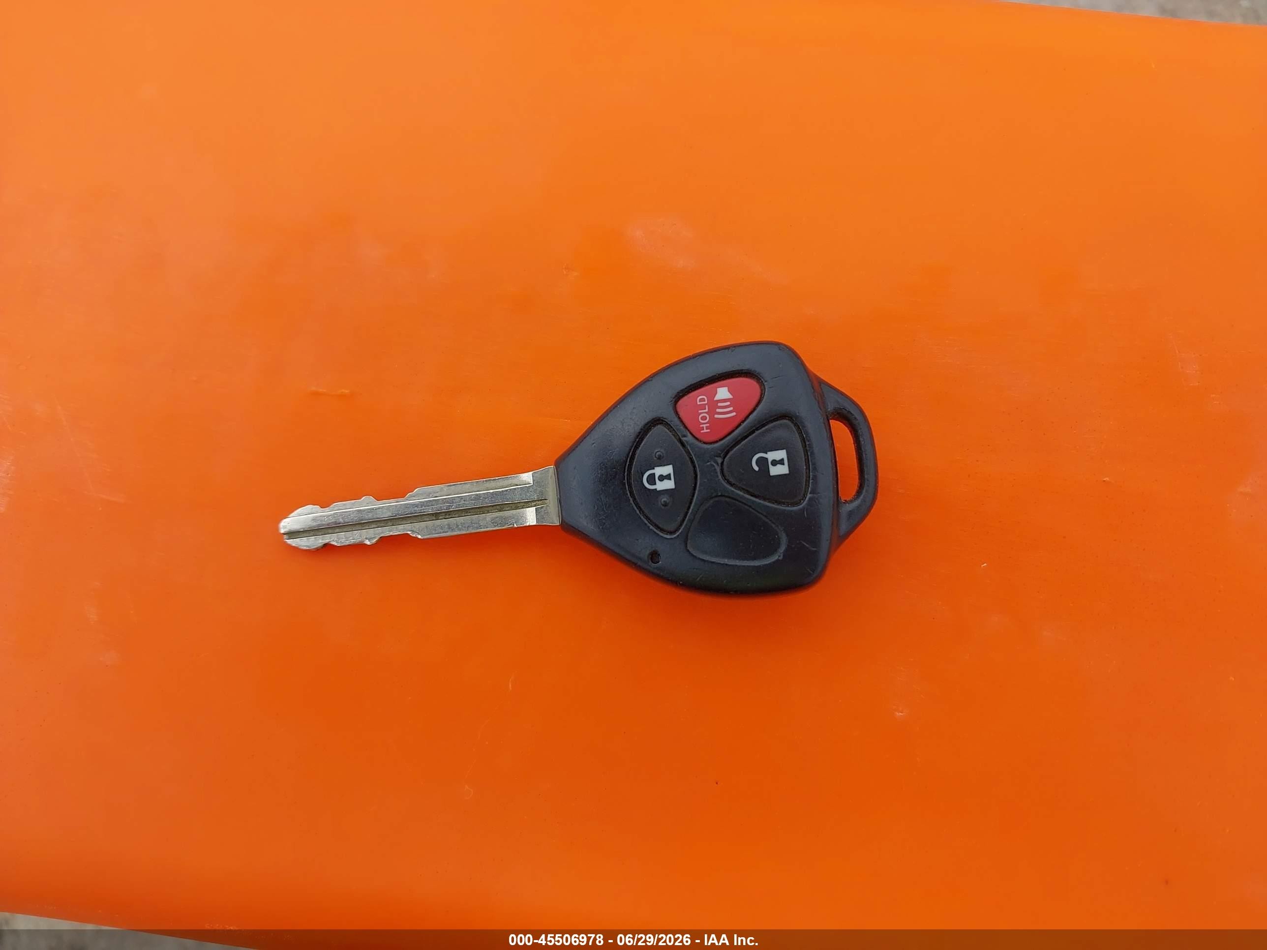 2011 Toyota Rav4   Red vin: JTMBF4DV7B5047357