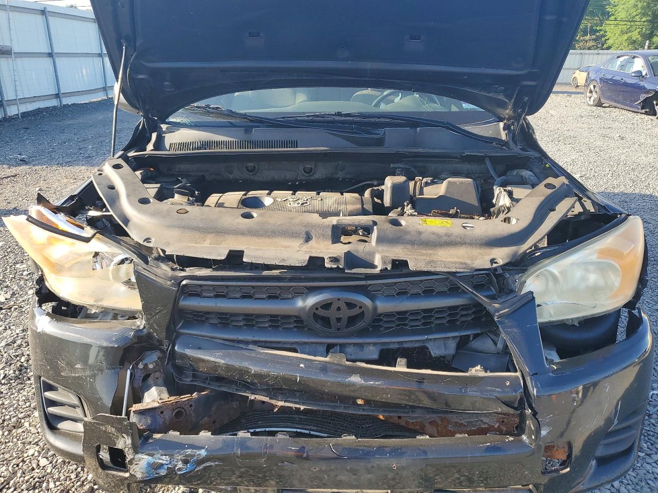 2011 Toyota Rav4 Base Черный vin: JTMBF4DV7BD041791