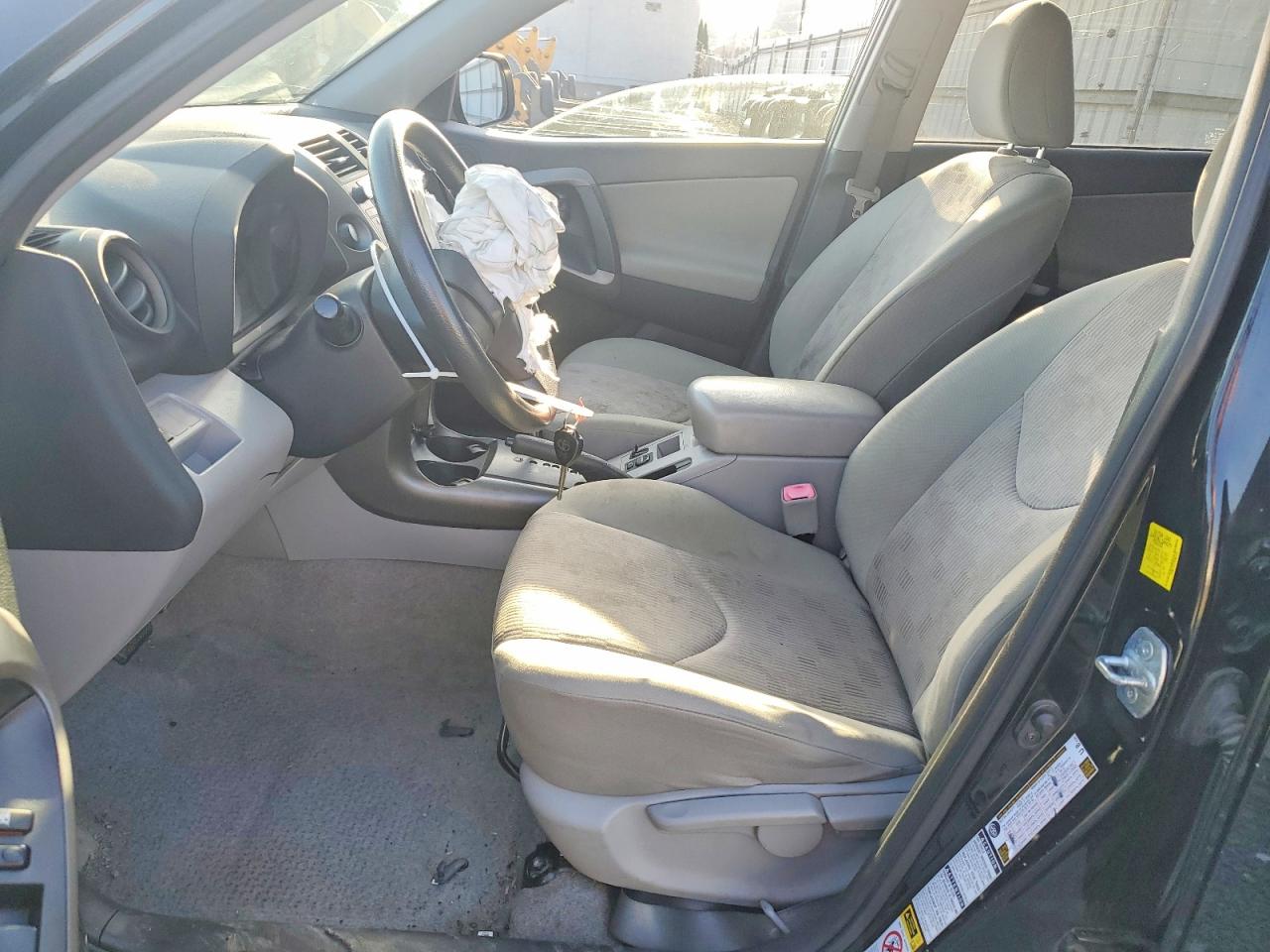 2011 Toyota Rav4 Base Черный vin: JTMBF4DV7BD041791