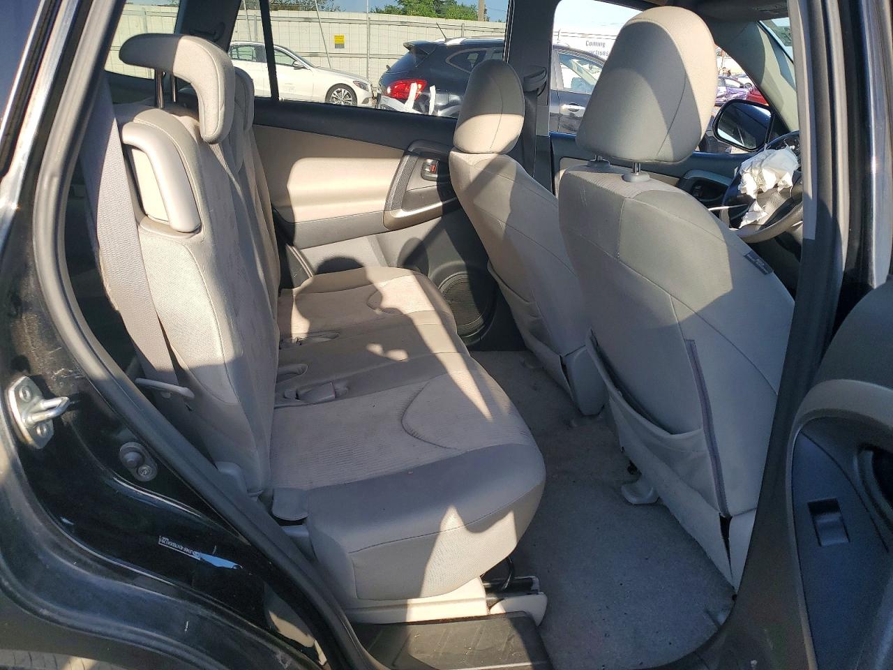 2011 Toyota Rav4 Base Черный vin: JTMBF4DV7BD041791