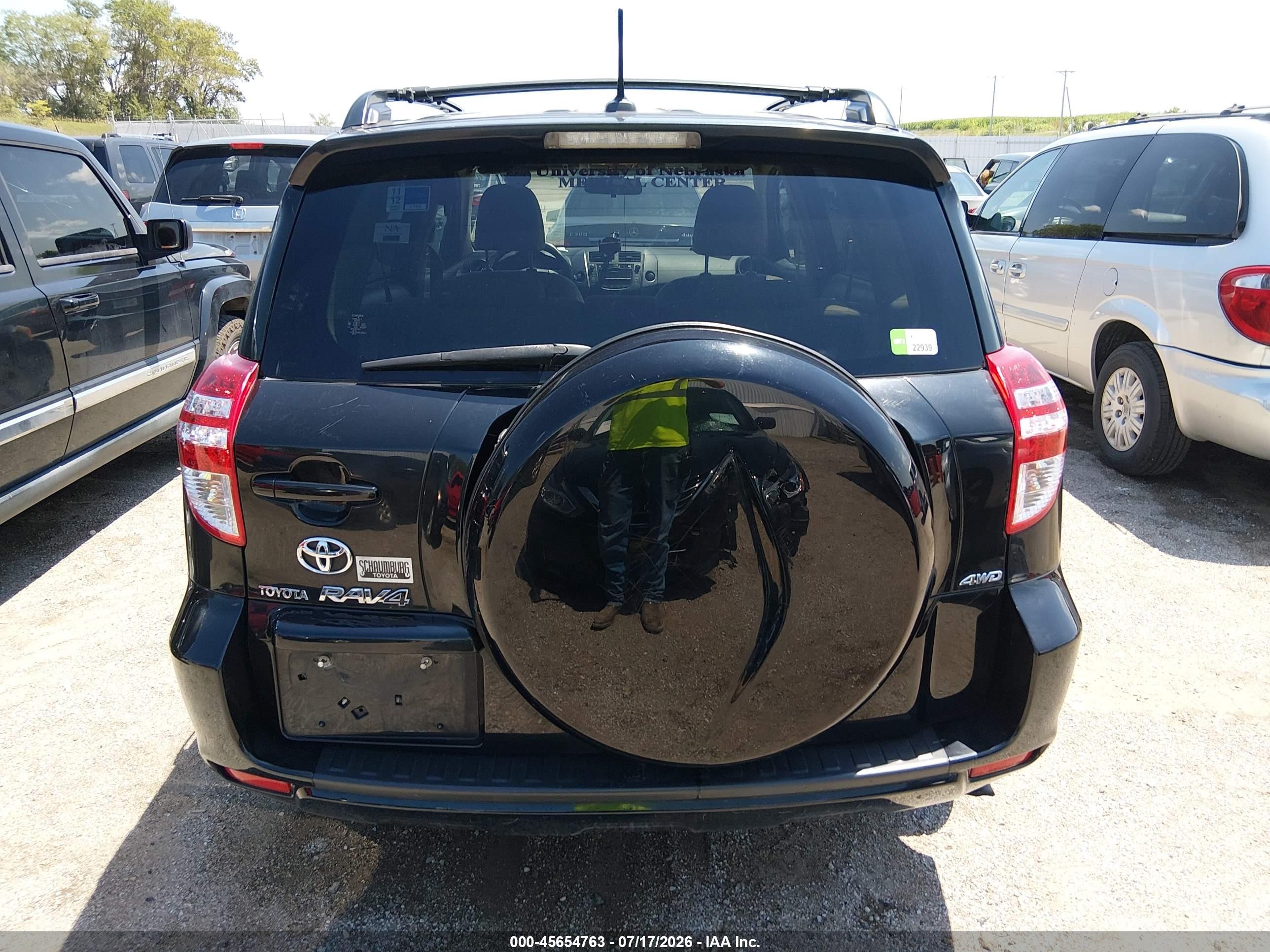 2010 Toyota Rav4   Black vin: JTMBF4DV8A5017976