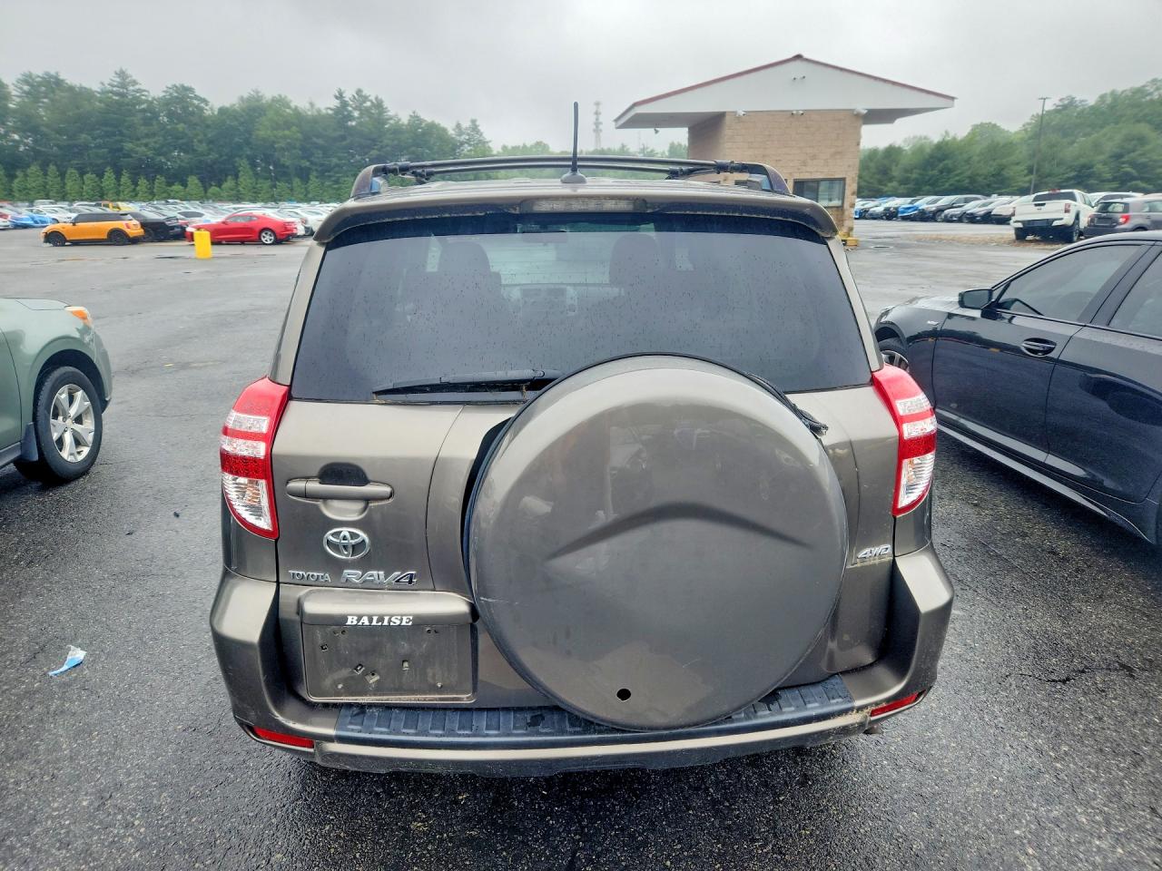 2010 Toyota Rav4 Base Gray vin: JTMBF4DV8AD036372