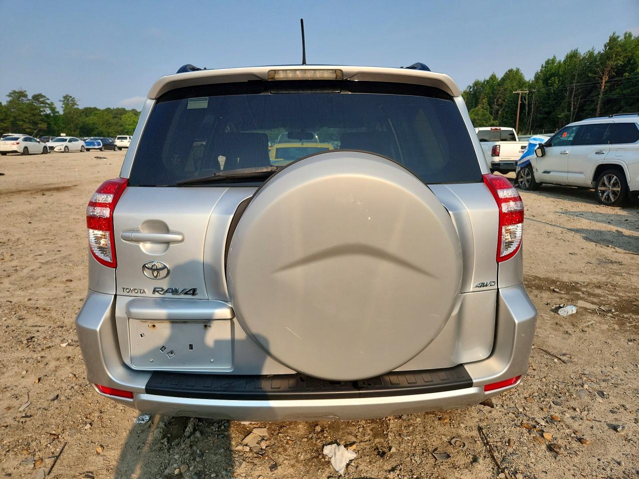 2010 Toyota Rav4 Base Silver vin: JTMBF4DV8AD037263