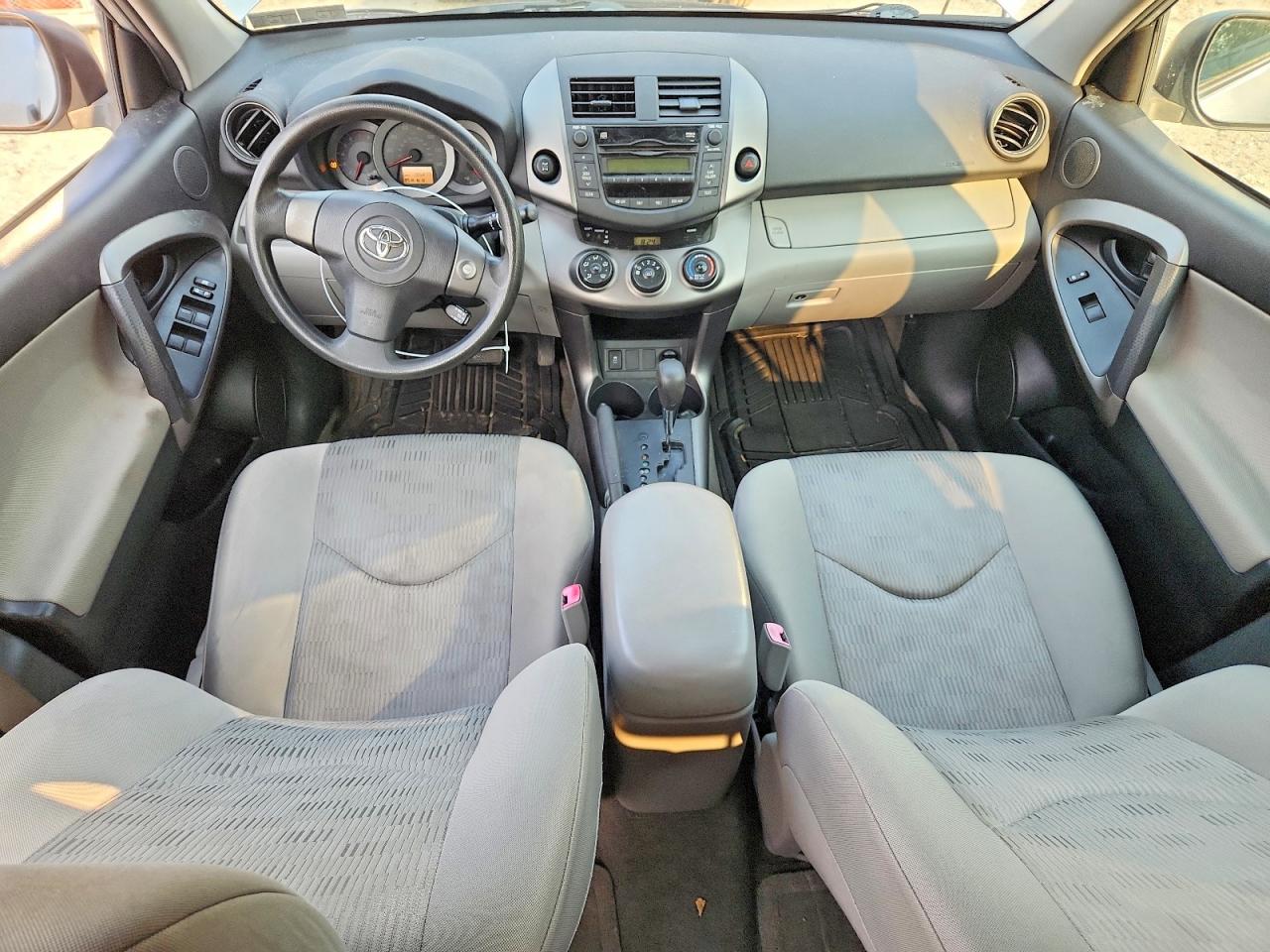 2010 Toyota Rav4 Base Silver vin: JTMBF4DV8AD037263