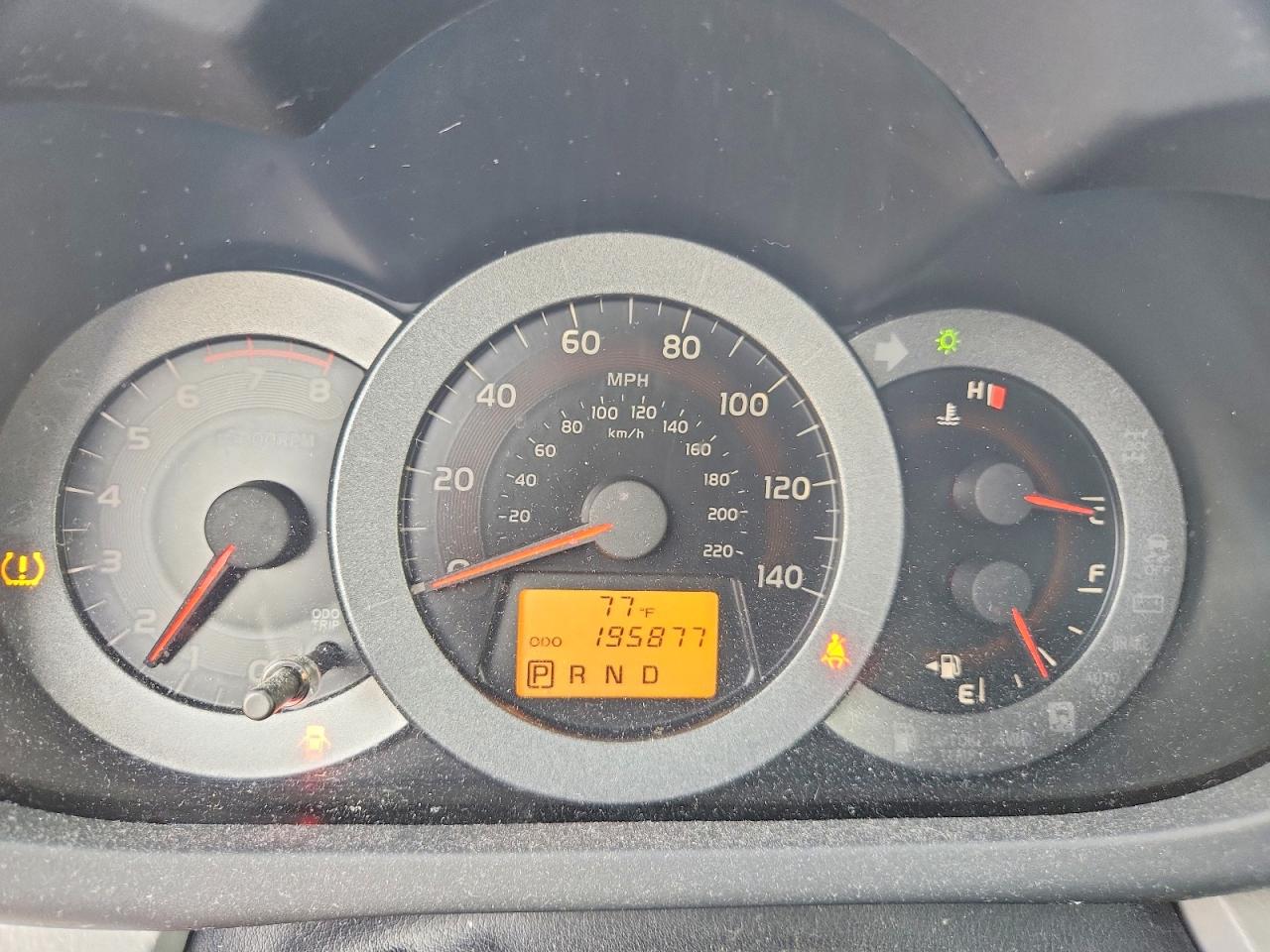 2010 Toyota Rav4 Base Silver vin: JTMBF4DV8AD037263