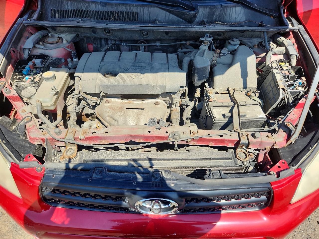 2011 Toyota Rav4 Base Red vin: JTMBF4DV8B5043401