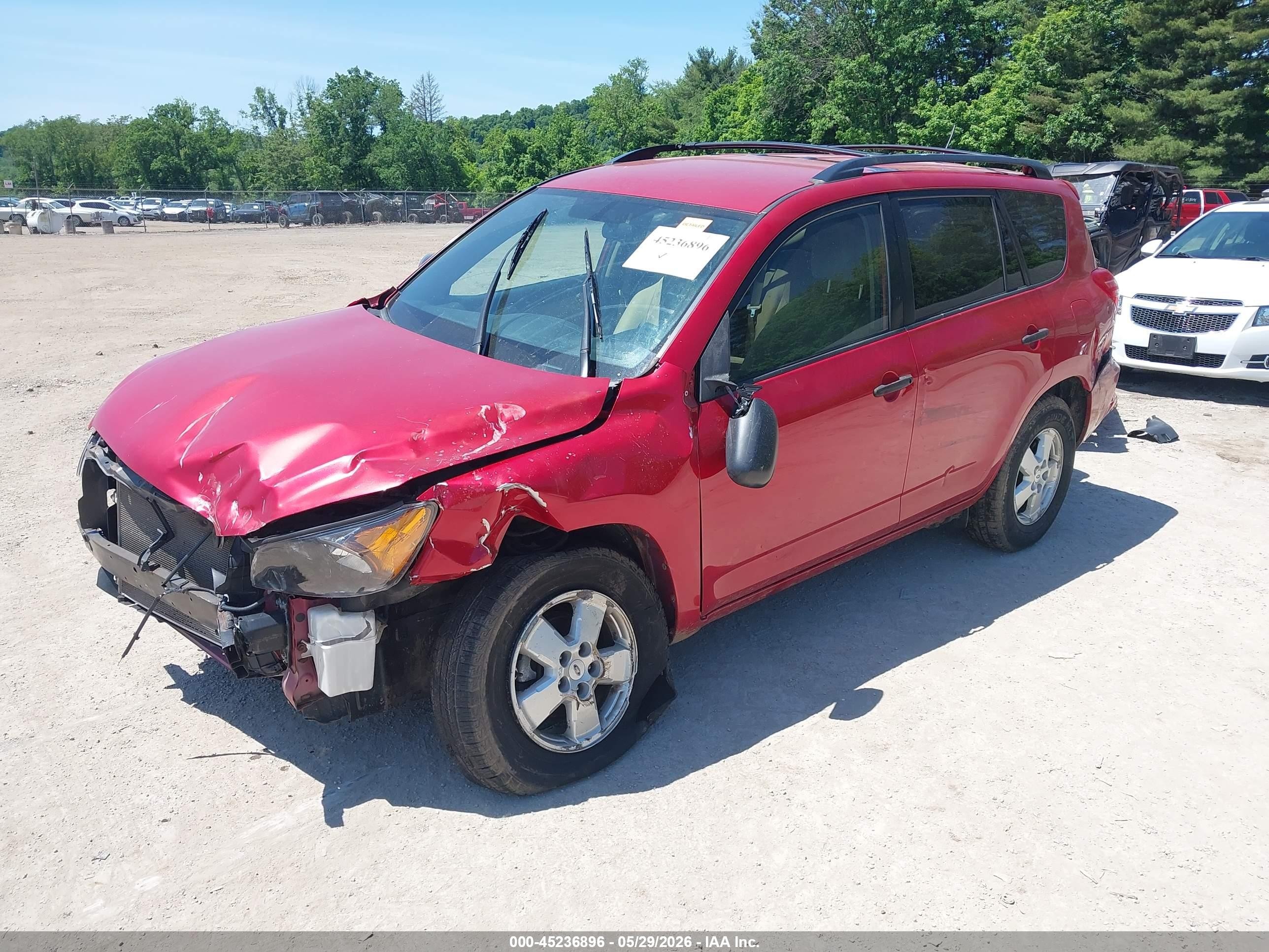 2011 Toyota Rav4   Красный vin: JTMBF4DV8B5049148