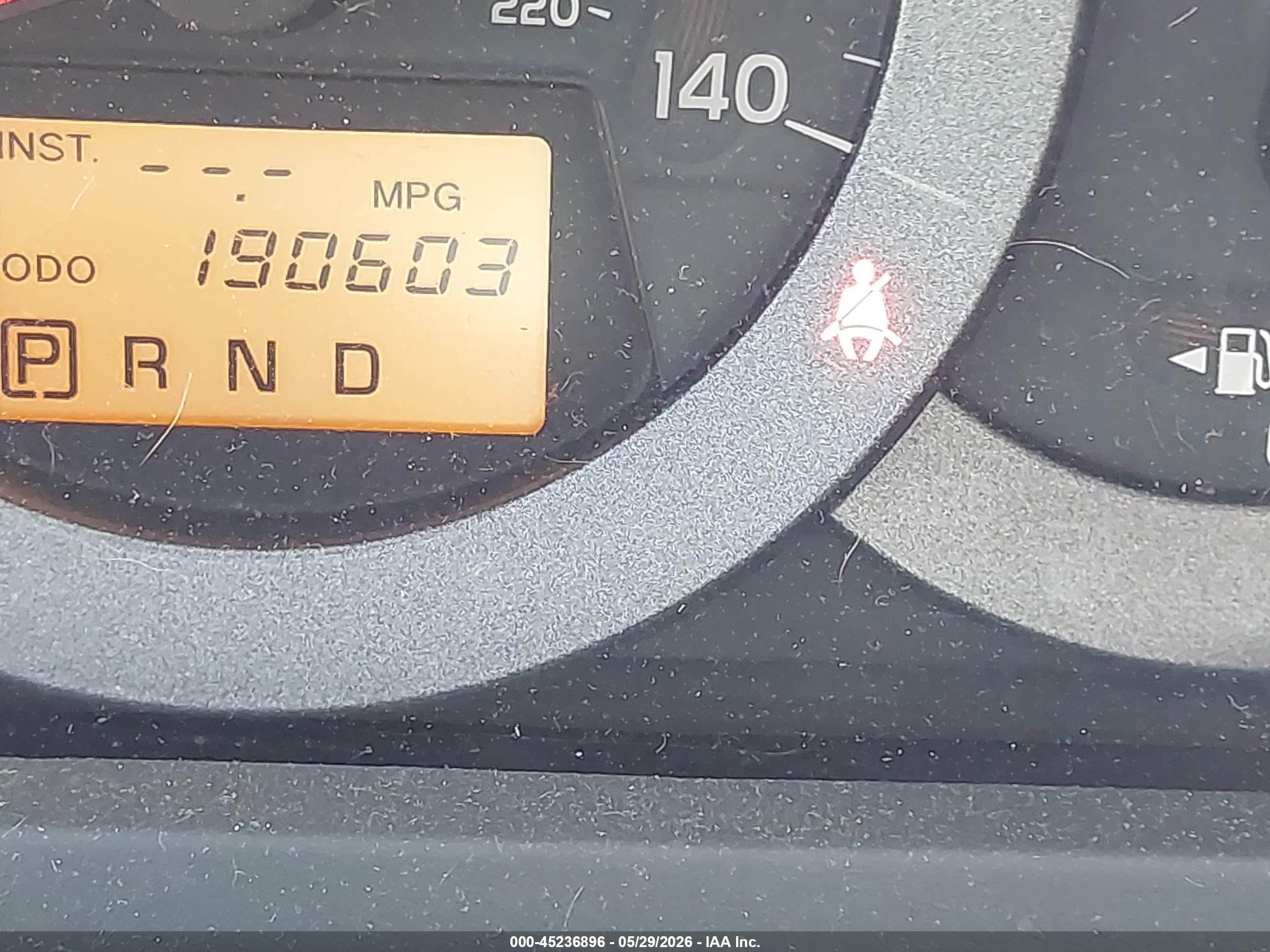 2011 Toyota Rav4   Красный vin: JTMBF4DV8B5049148