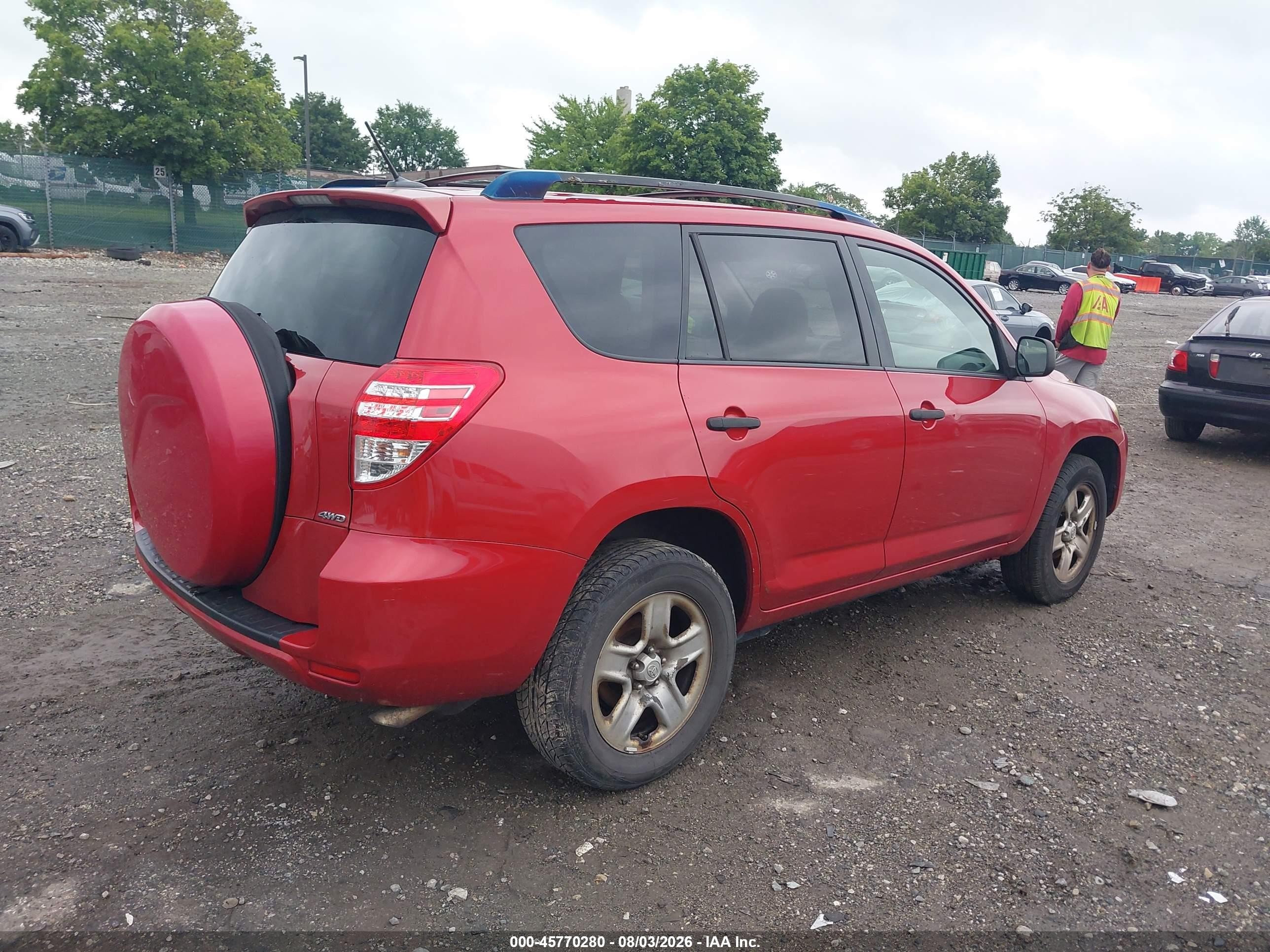 2010 Toyota Rav4   Red vin: JTMBF4DV9A5018490