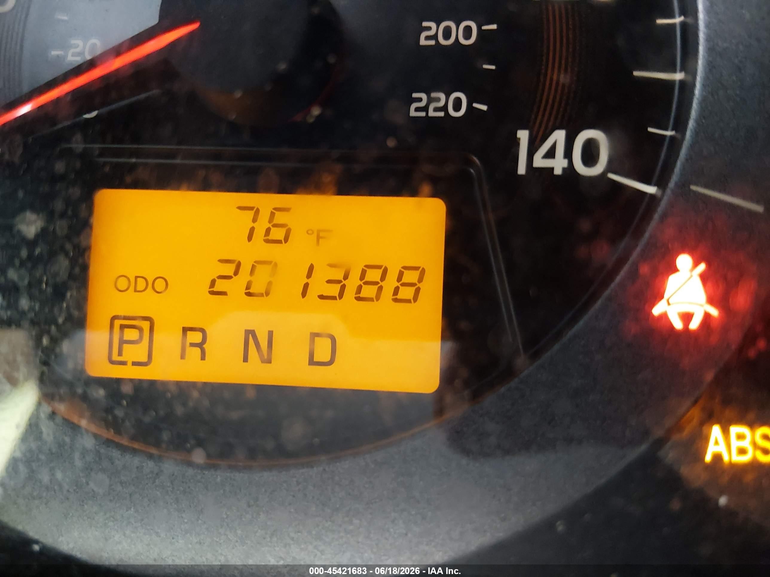 2010 Toyota Rav4   Beige vin: JTMBF4DV9A5026430
