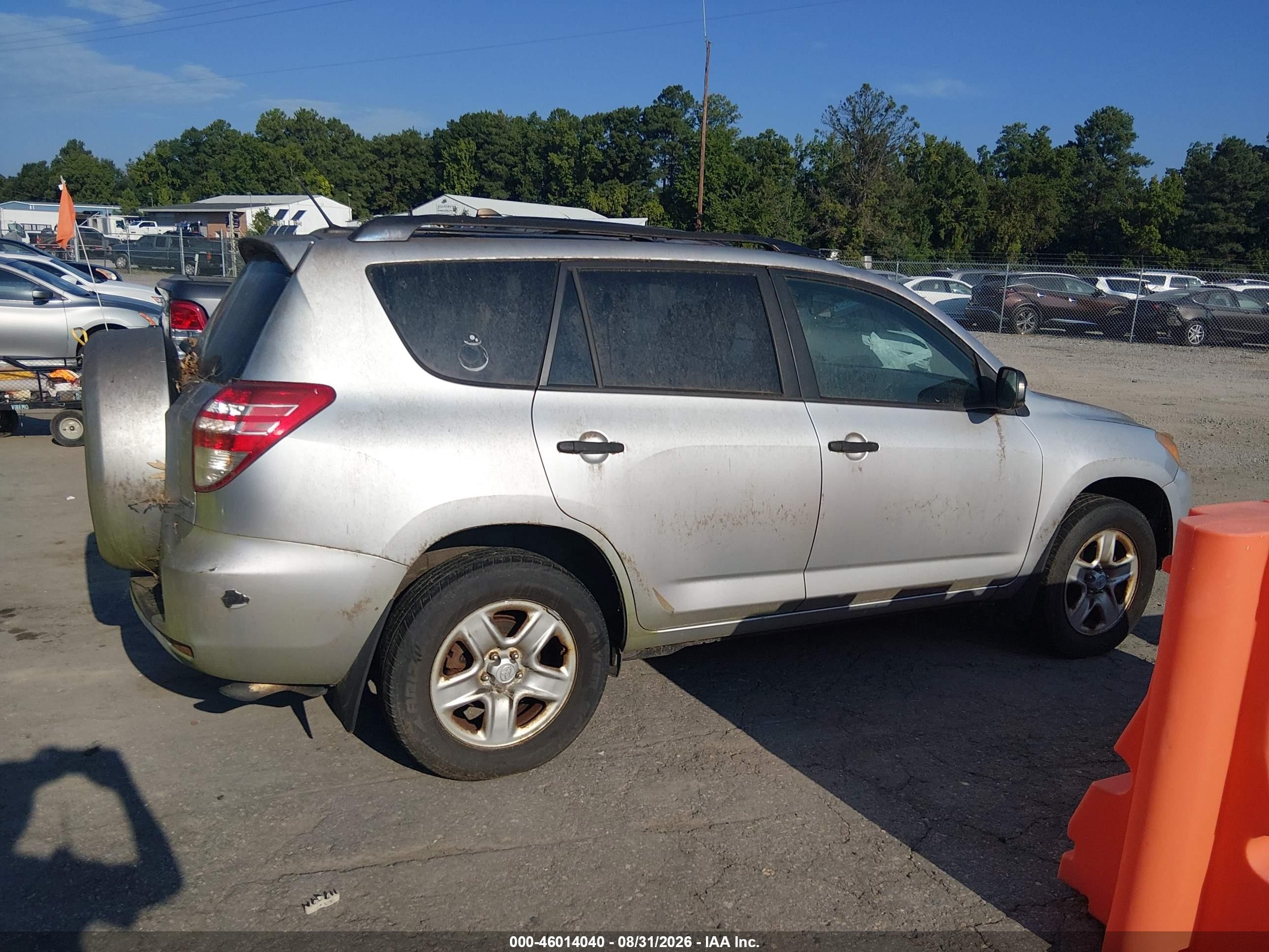 2010 Toyota Rav4   Silver vin: JTMBF4DV9AD034324