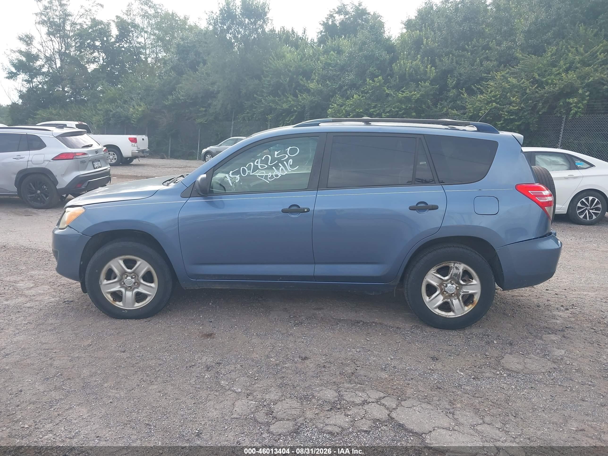 2010 Toyota Rav4   Blue vin: JTMBF4DV9AD034338