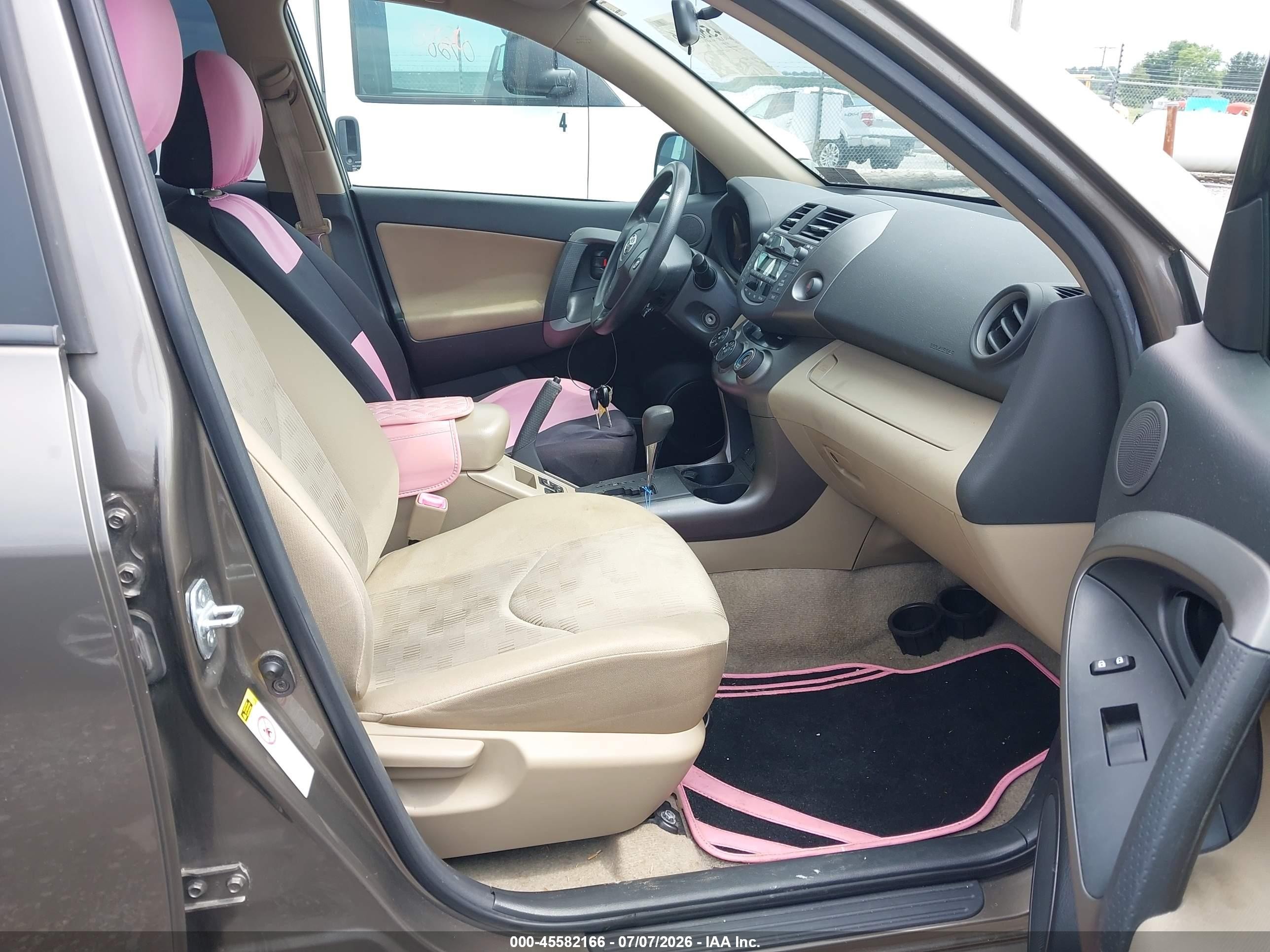 2010 Toyota Rav4   Brown vin: JTMBF4DV9AD036381