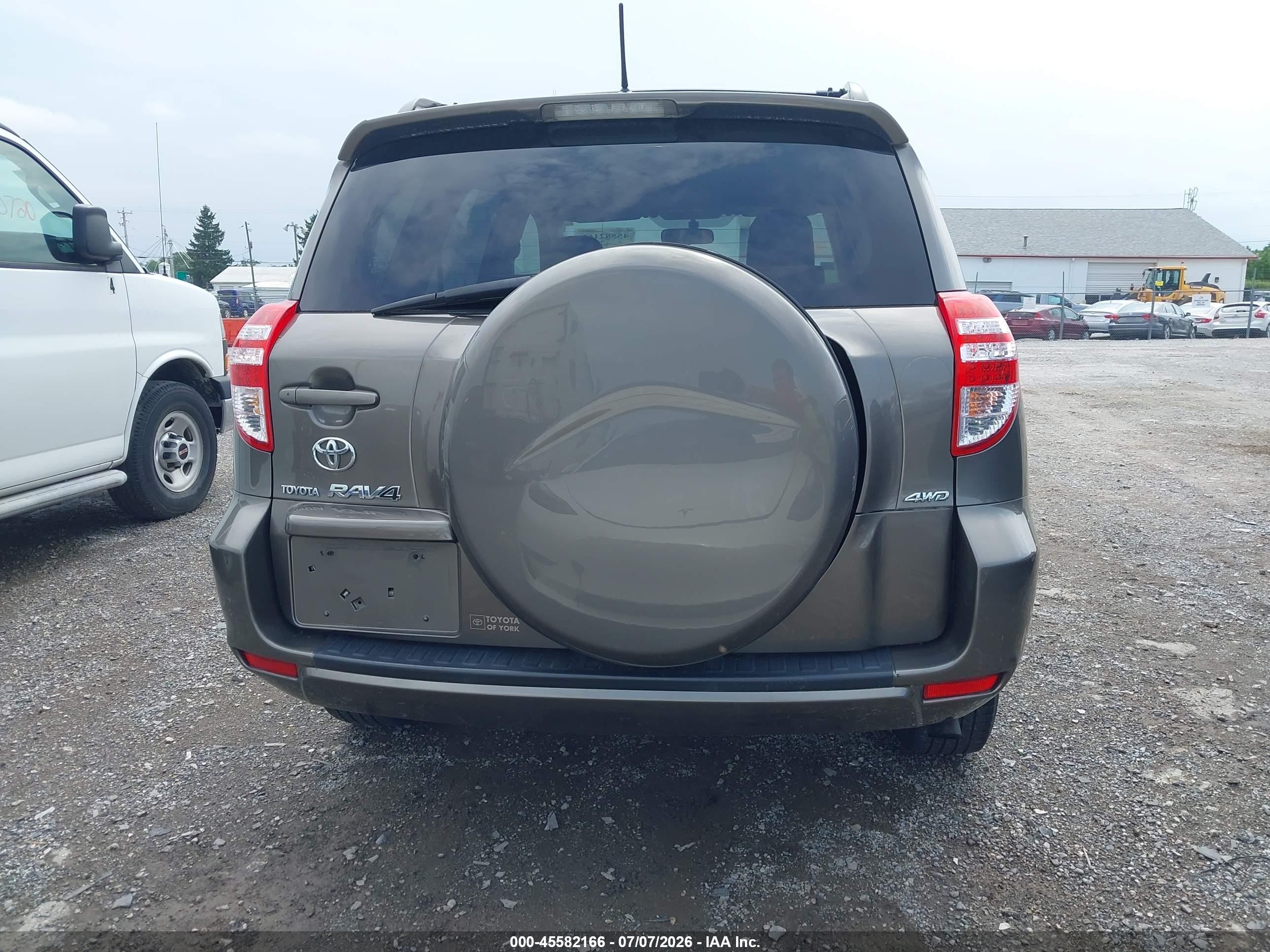 2010 Toyota Rav4   Brown vin: JTMBF4DV9AD036381