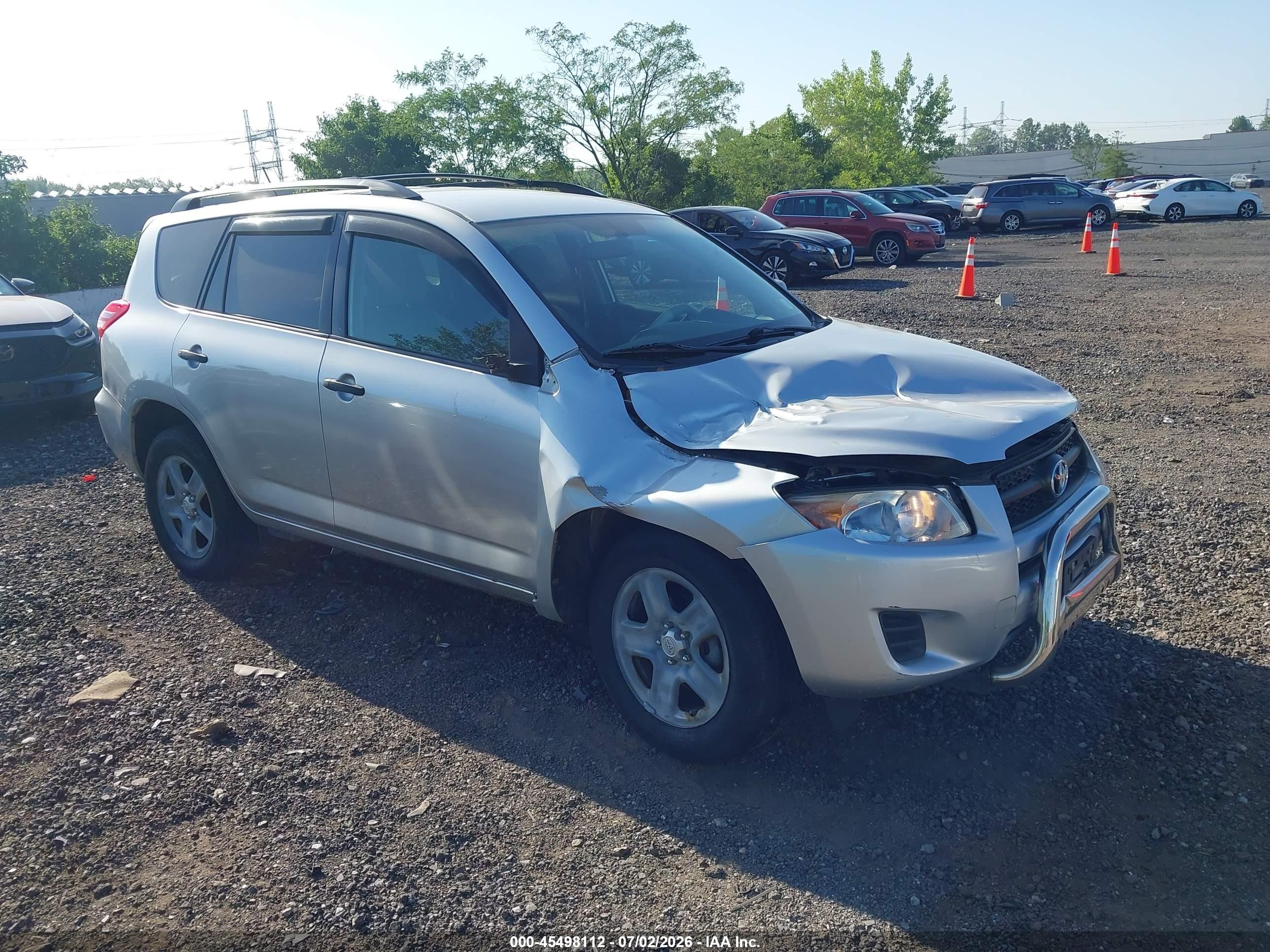 2010 Toyota Rav4   Silver vin: JTMBF4DV9AD039197