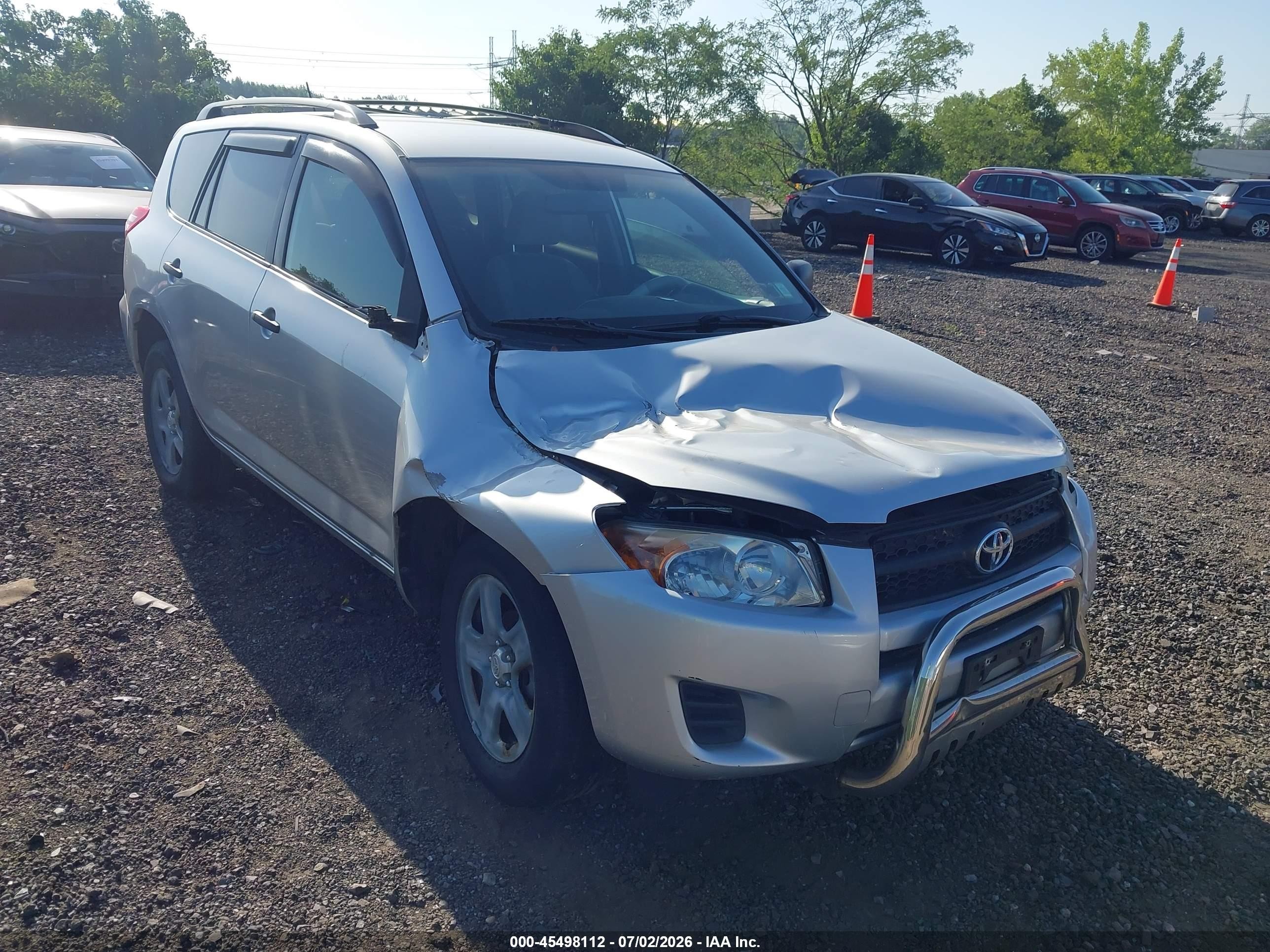 2010 Toyota Rav4   Silver vin: JTMBF4DV9AD039197