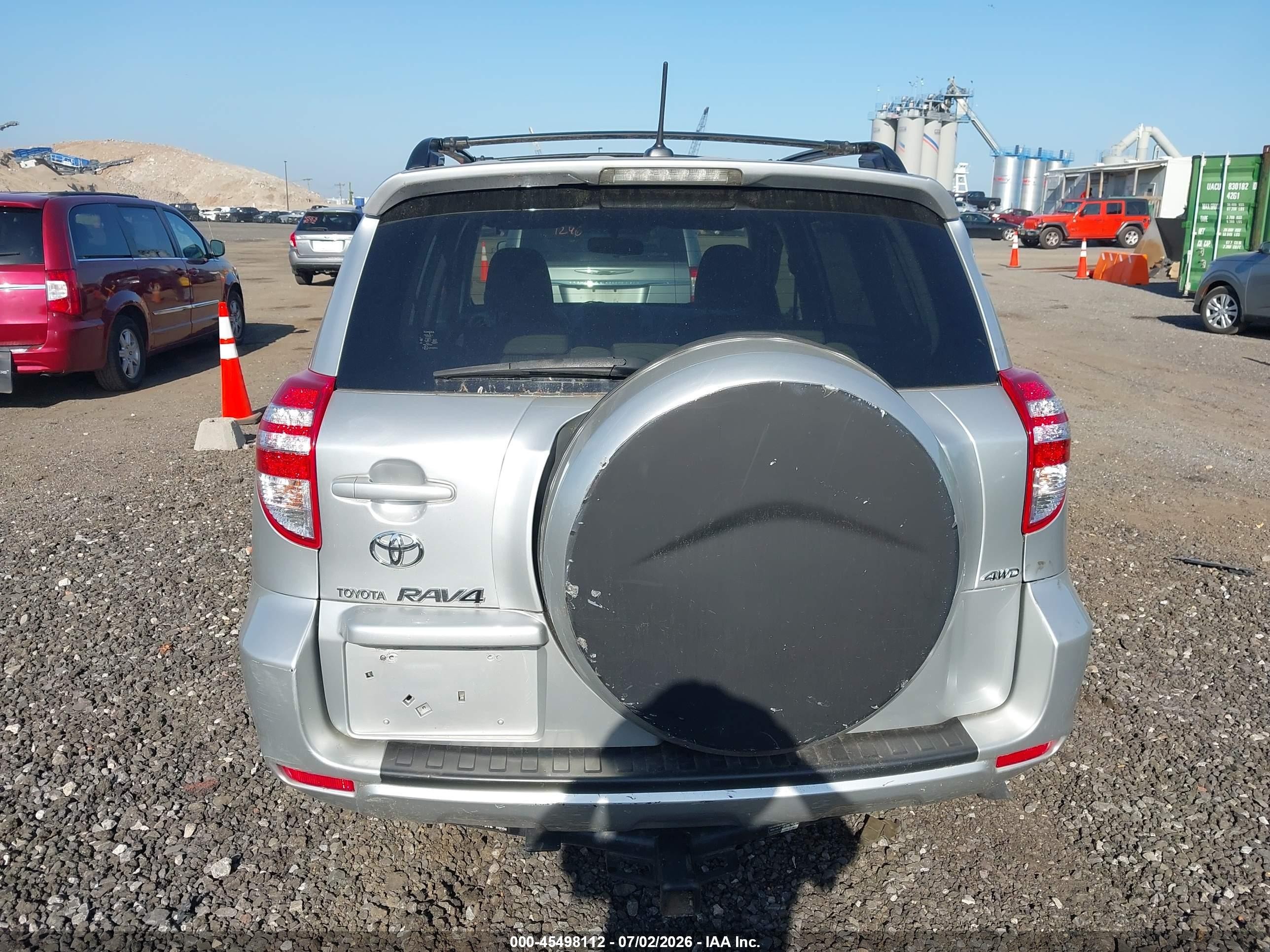 2010 Toyota Rav4   Silver vin: JTMBF4DV9AD039197